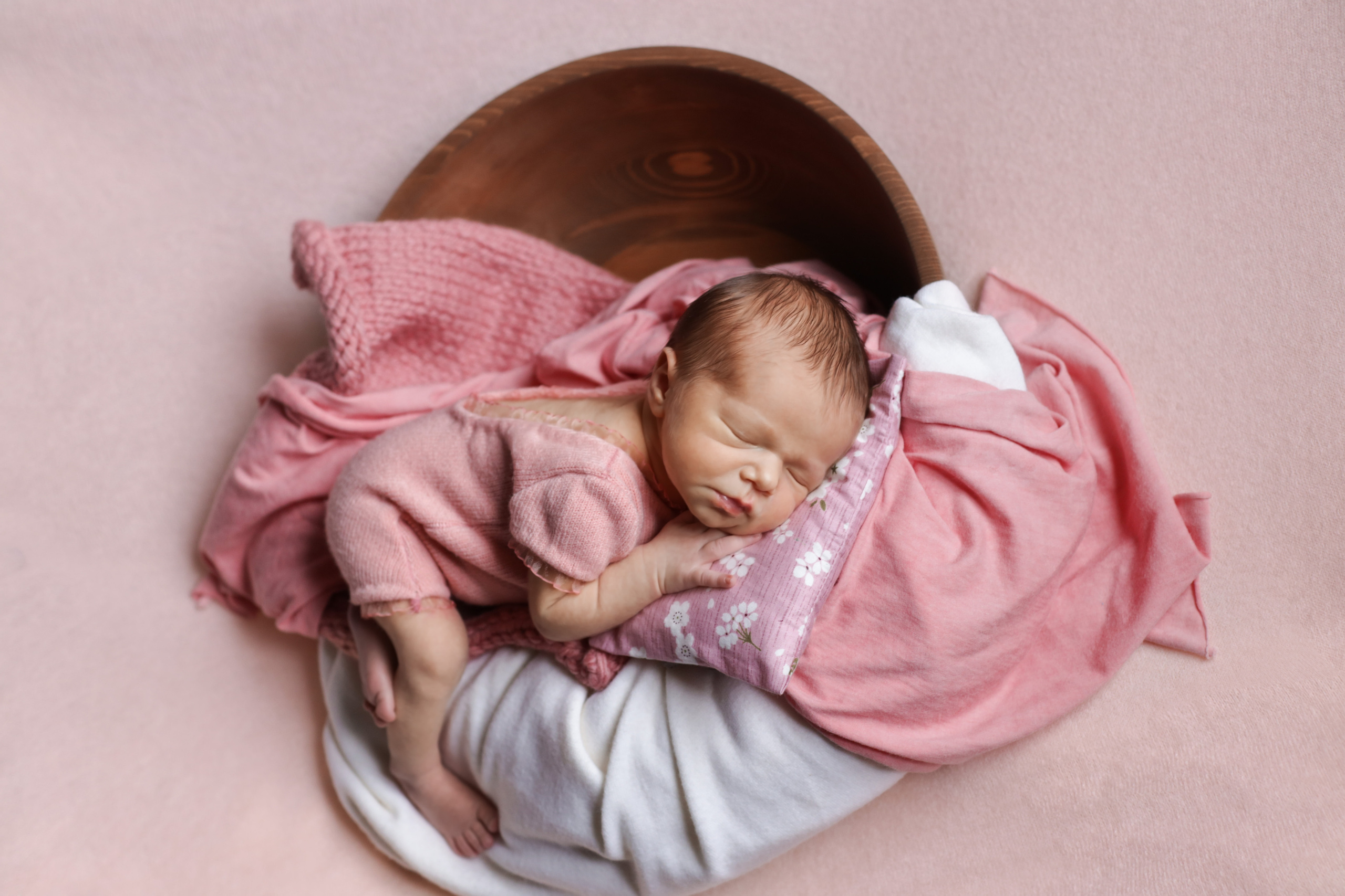 Мила 6 дней. Семейный фотограф и фотограф новорожденных в Санкт-Петербурге Алина Фе