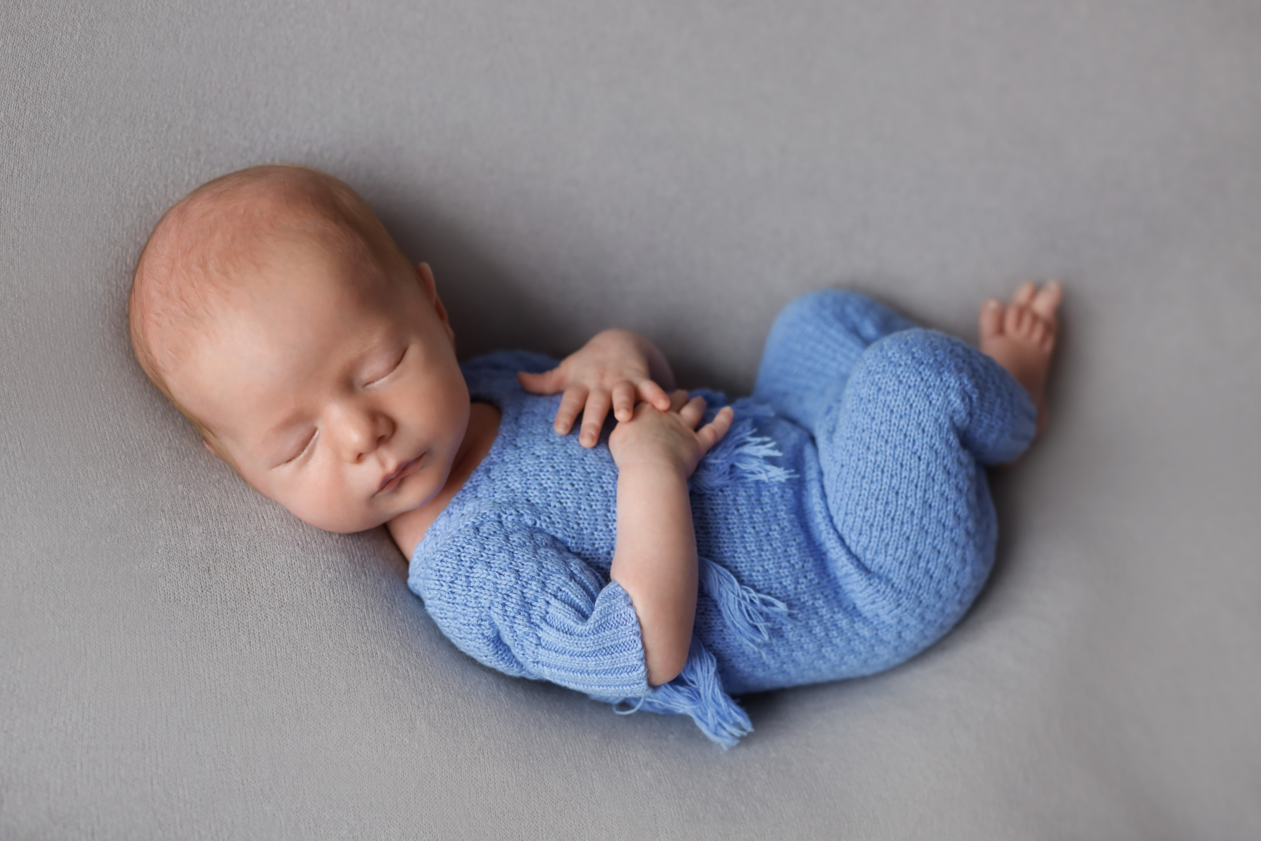 Матвей 18 дней. Семейный фотограф и фотограф новорожденных в Санкт-Петербурге Алина Фе