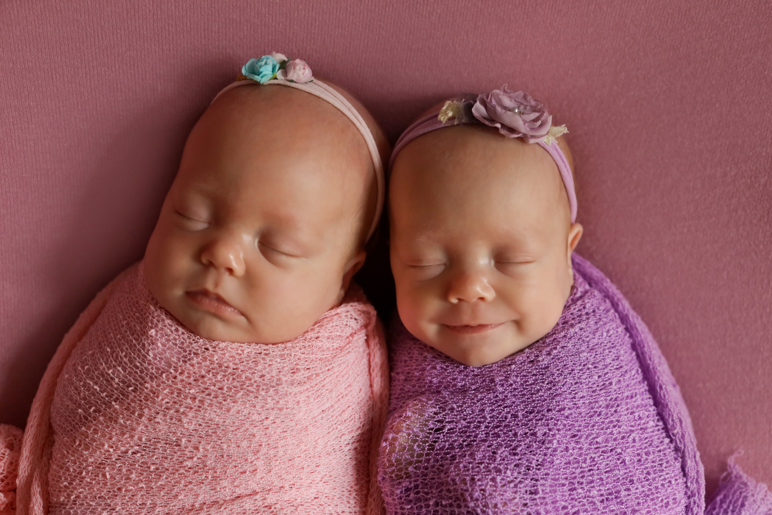 Элина и Арина 1,5 месяца. Семейный фотограф и фотограф новорожденных в Санкт-Петербурге Алина Фе