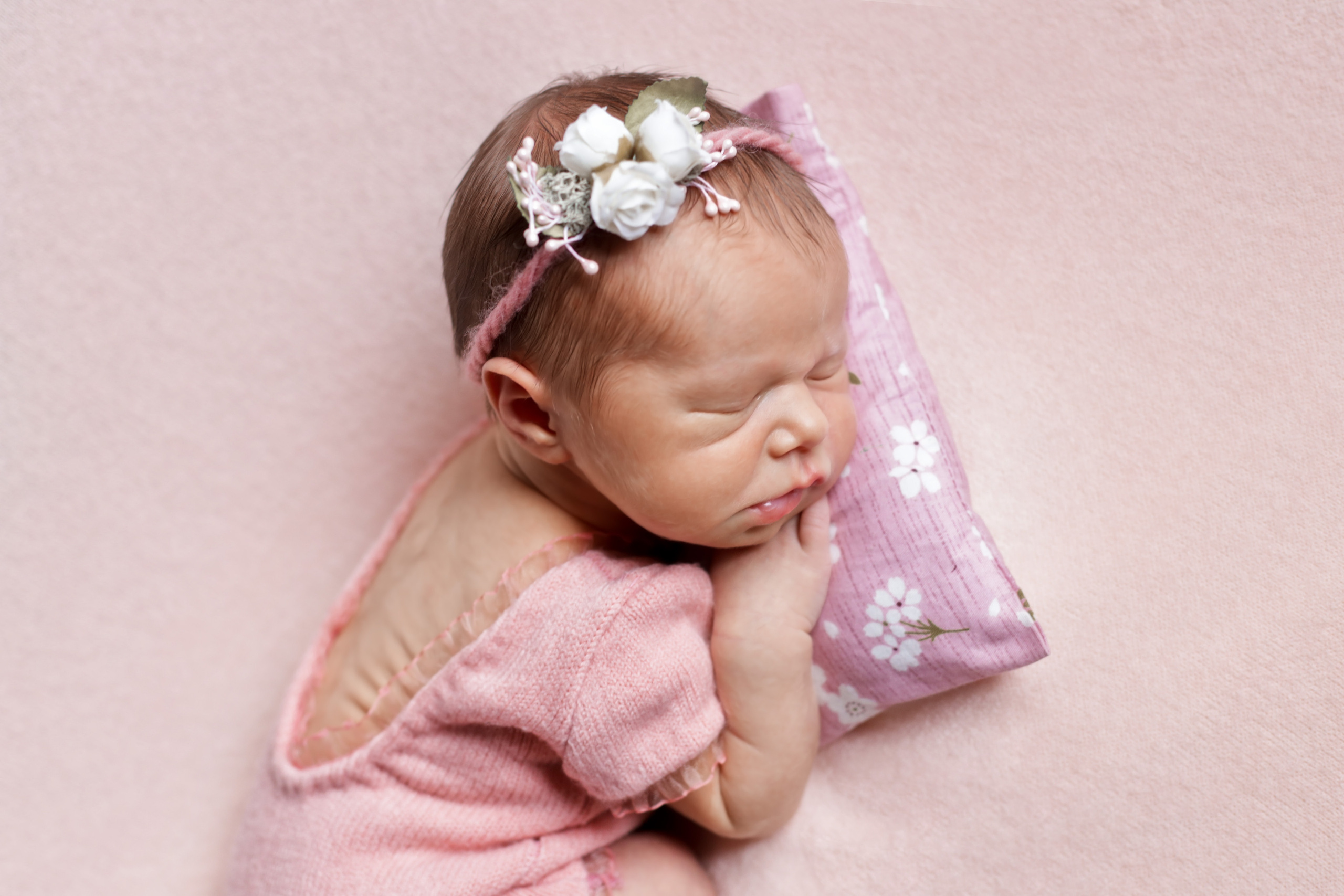 Мила 6 дней. Семейный фотограф и фотограф новорожденных в Санкт-Петербурге Алина Фе