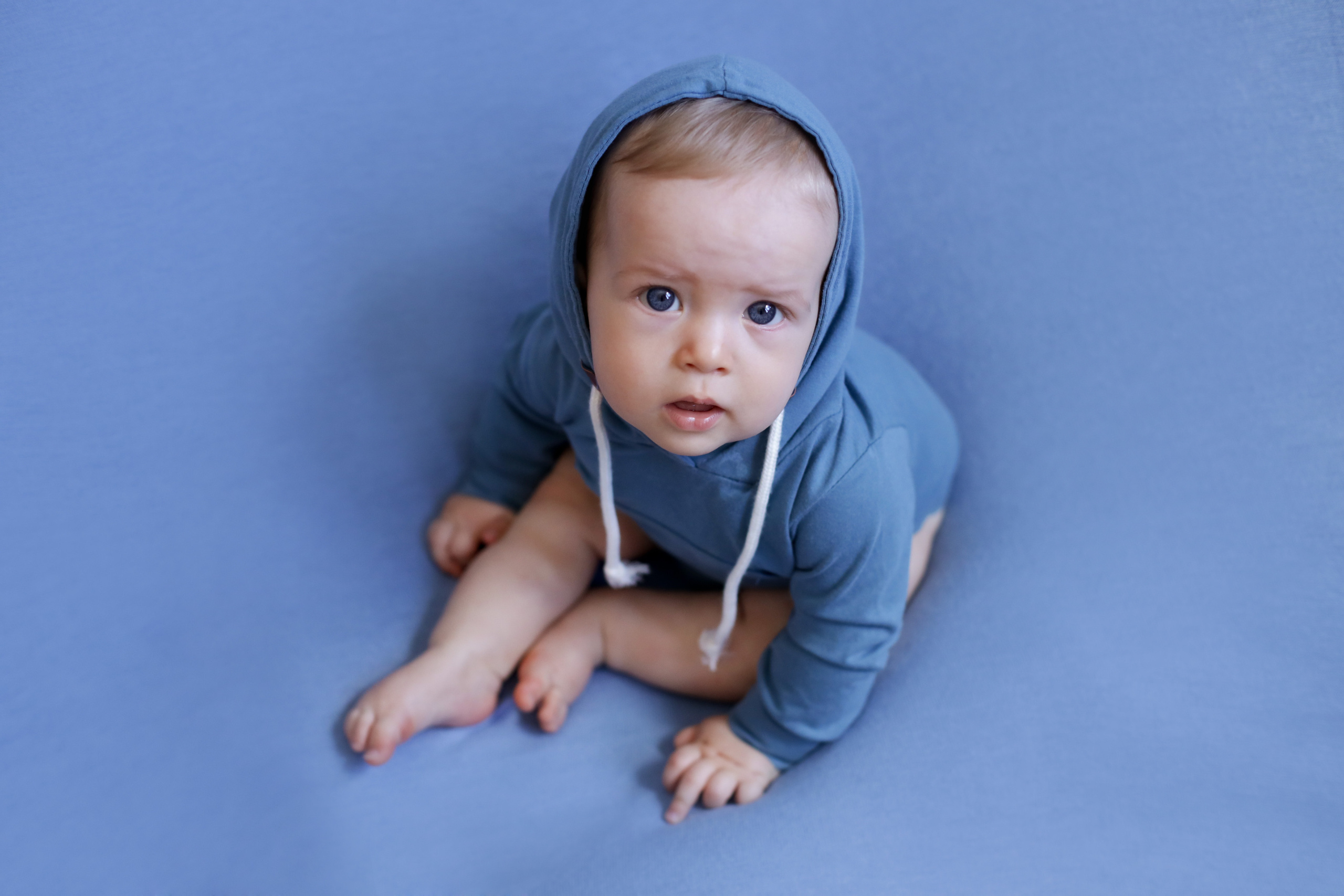 Михаил. Я расту. Семейный фотограф и фотограф новорожденных в Санкт-Петербурге Алина Фе