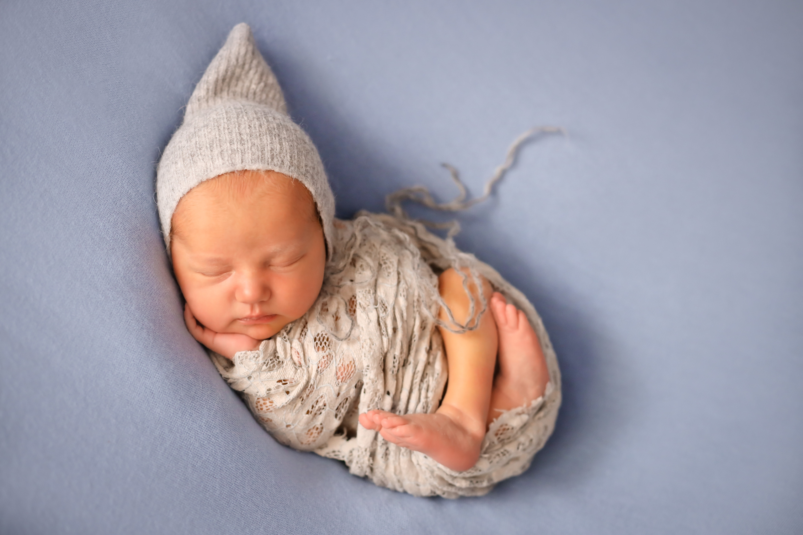 Артем 9 дней. Семейный фотограф и фотограф новорожденных в Санкт-Петербурге Алина Фе