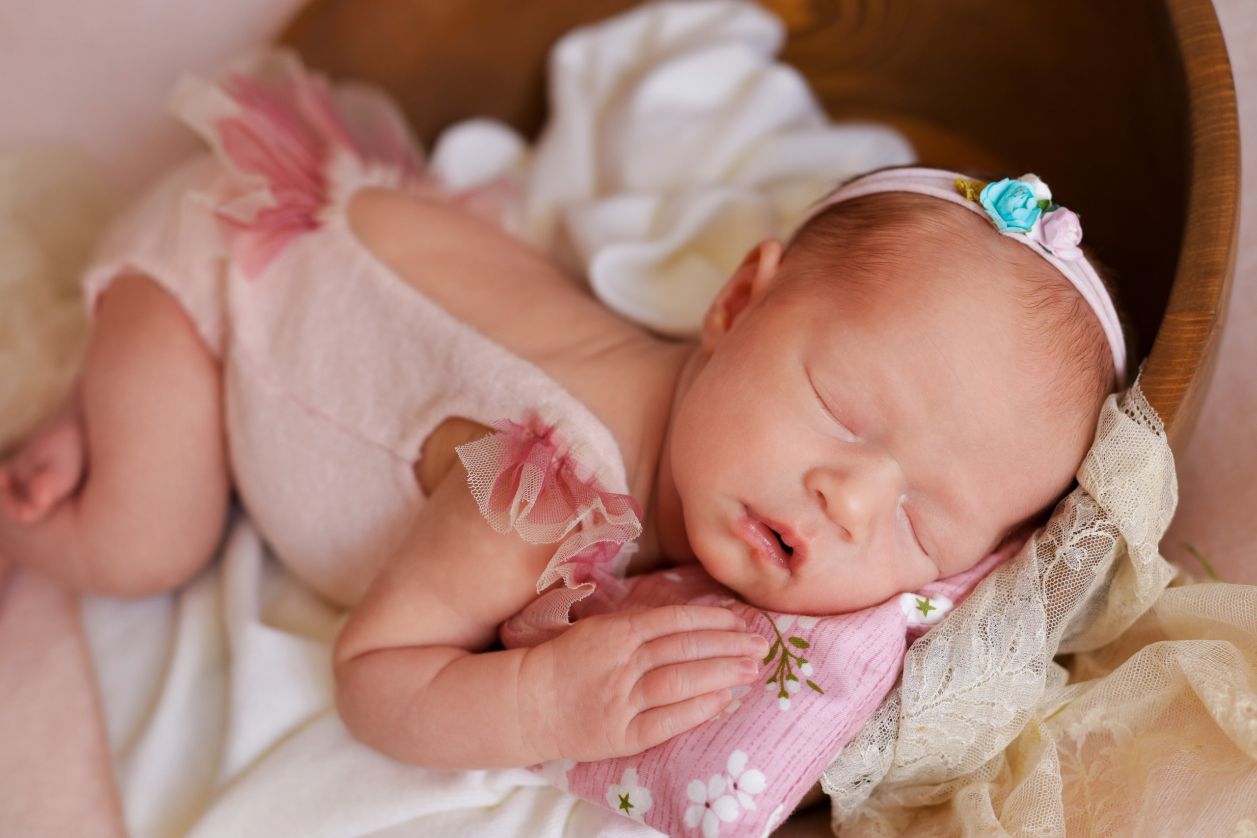 Елизавета 14 дней. Семейный фотограф и фотограф новорожденных в Санкт-Петербурге Алина Фе