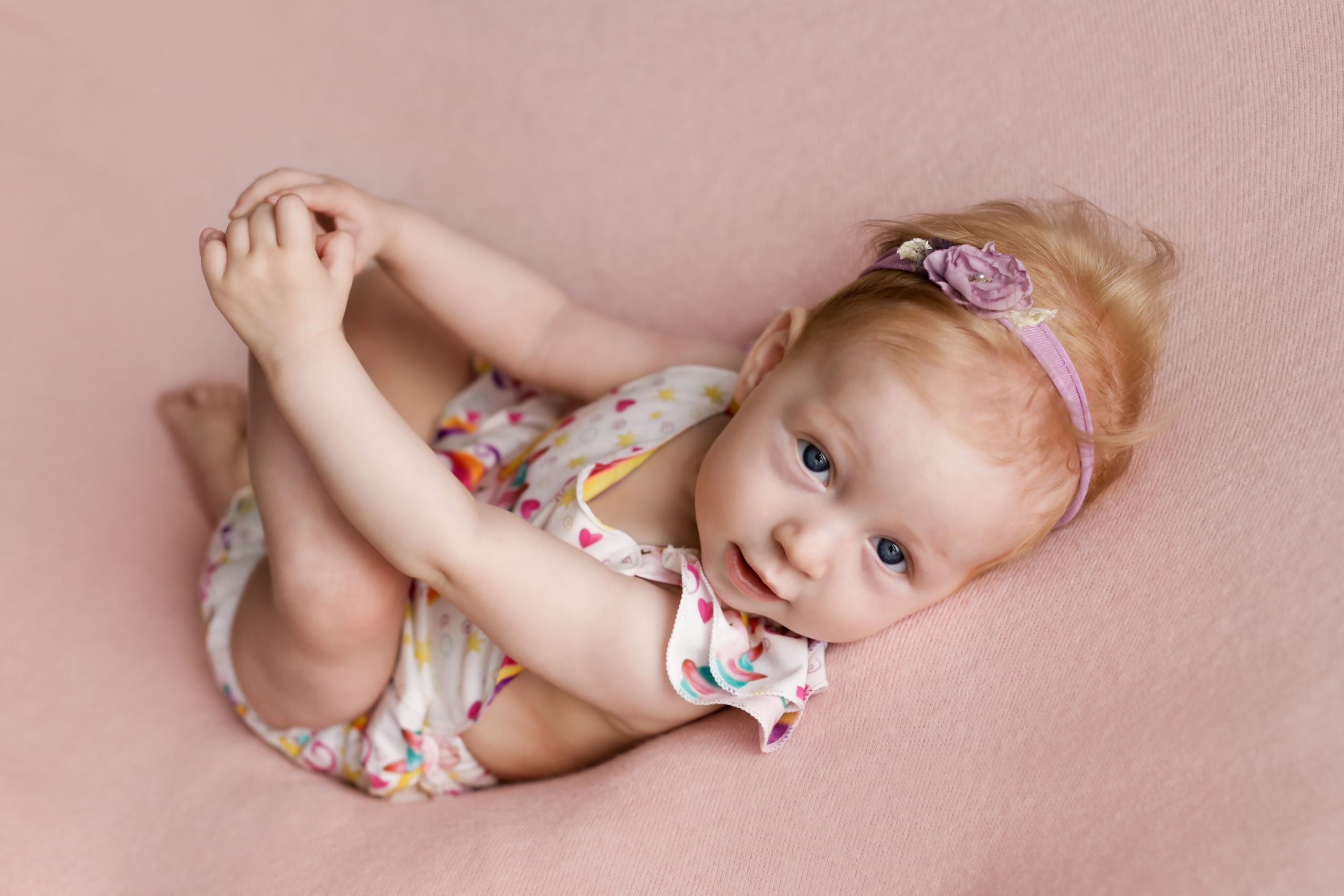 Ксенья. 6 месяцев. Семейный фотограф и фотограф новорожденных в Санкт-Петербурге Алина Фе