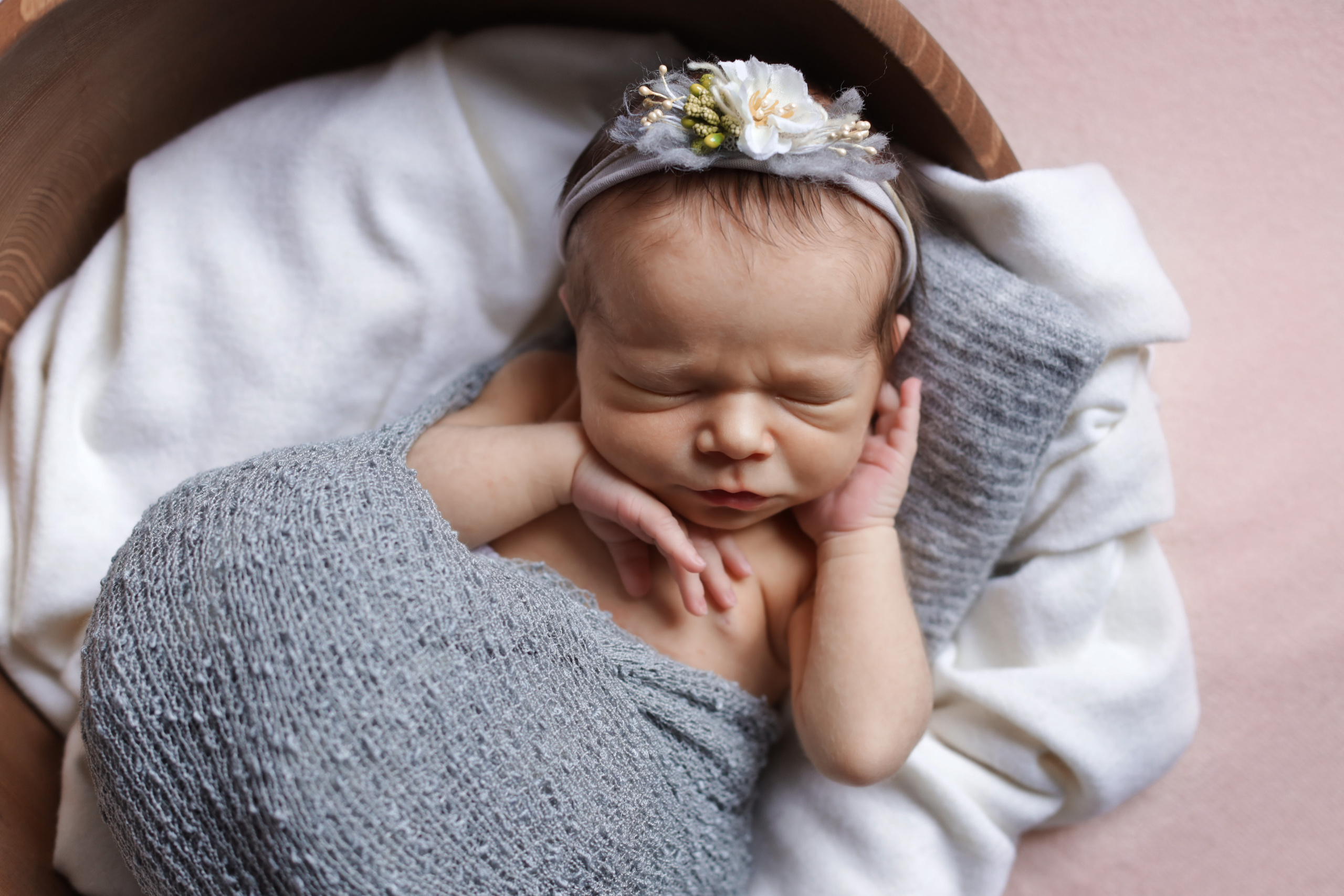 Мила 6 дней. Семейный фотограф и фотограф новорожденных в Санкт-Петербурге Алина Фе