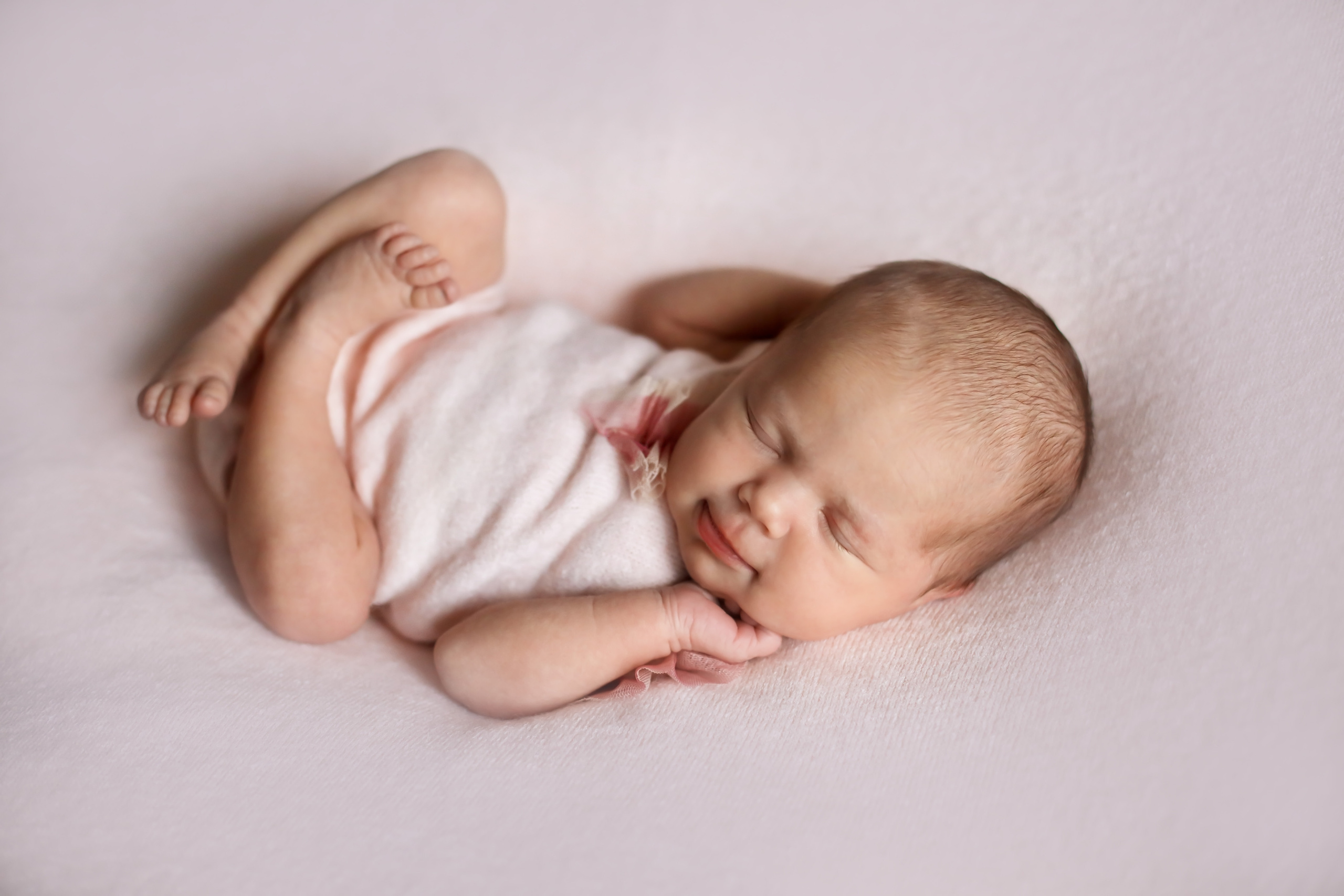 Амелия 10 дней. Семейный фотограф и фотограф новорожденных в Санкт-Петербурге Алина Фе