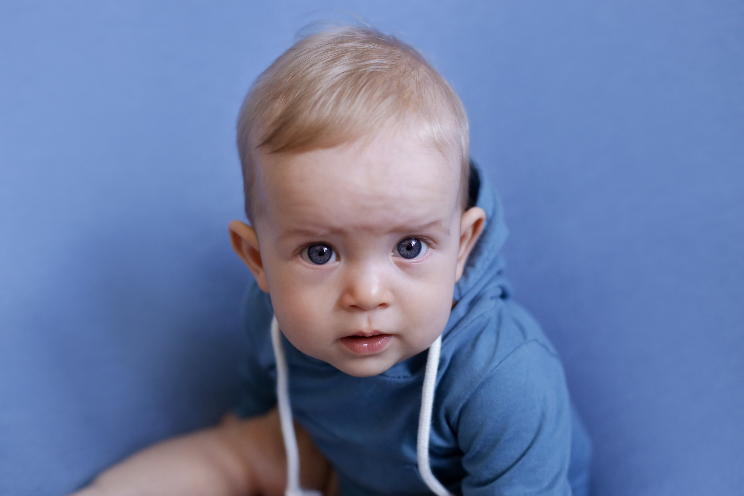 Михаил. Я расту. Семейный фотограф и фотограф новорожденных в Санкт-Петербурге Алина Фе