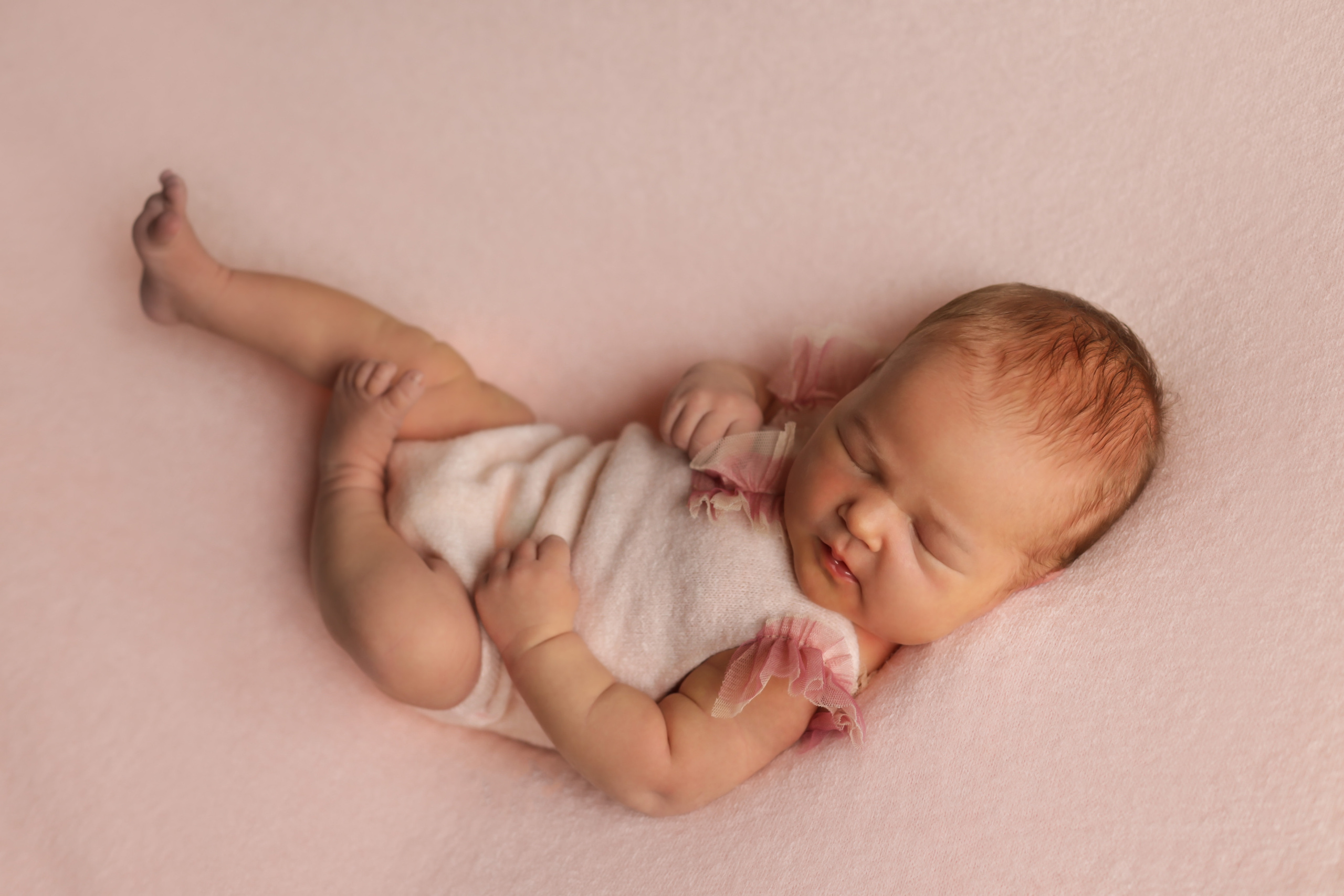 Арина 5 дней. Семейный фотограф и фотограф новорожденных в Санкт-Петербурге Алина Фе