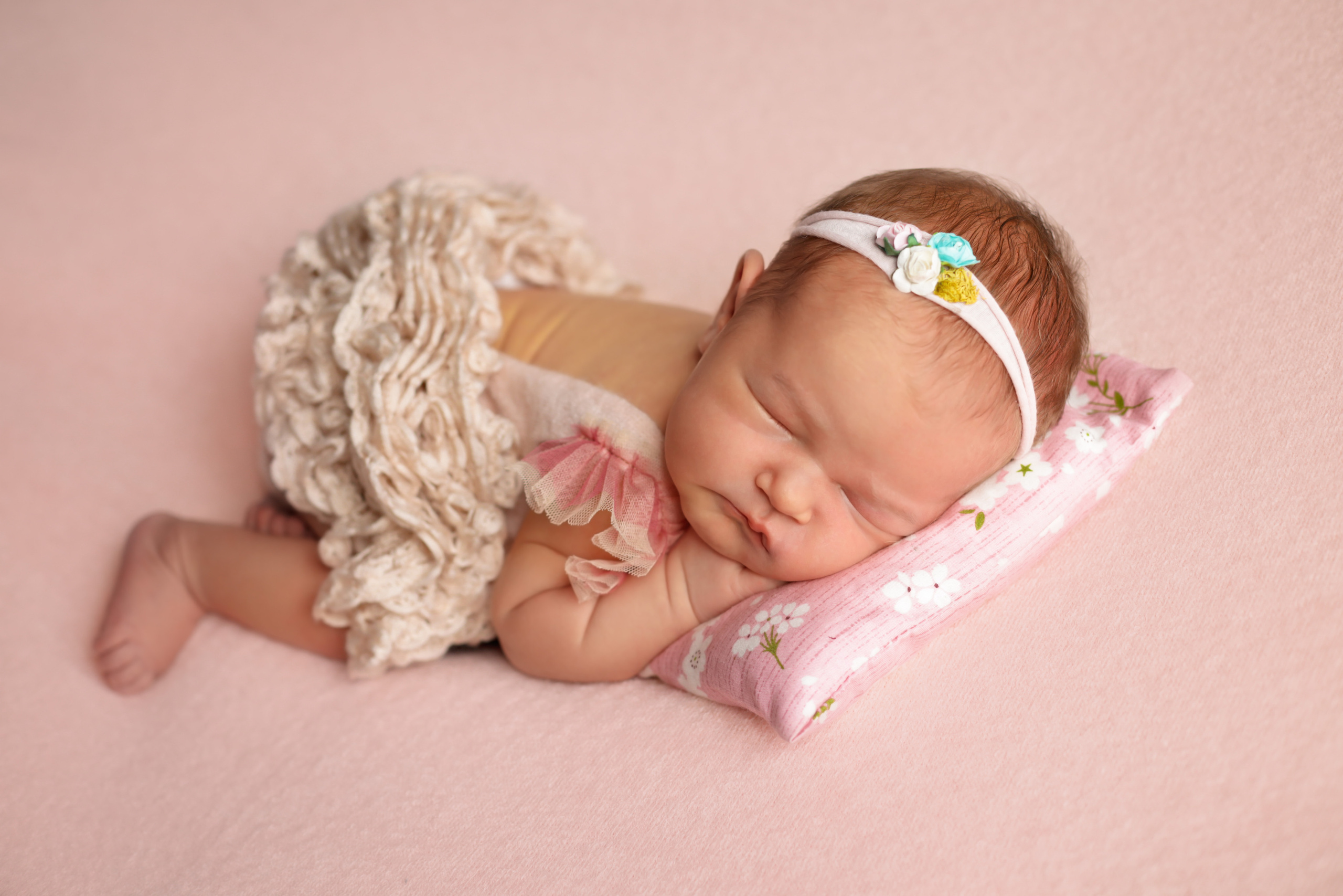 Арина 5 дней. Семейный фотограф и фотограф новорожденных в Санкт-Петербурге Алина Фе