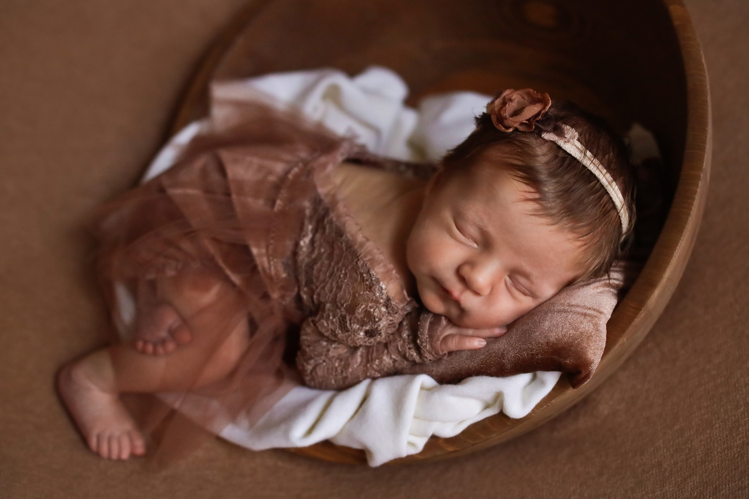 Семейный фотограф и фотограф новорожденных в Санкт-Петербурге Алина Фе