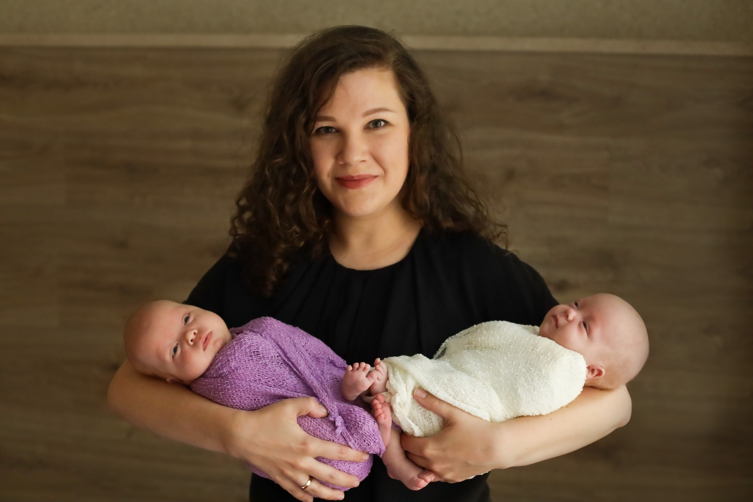 Элина и Арина 1,5 месяца. Семейный фотограф и фотограф новорожденных в Санкт-Петербурге Алина Фе