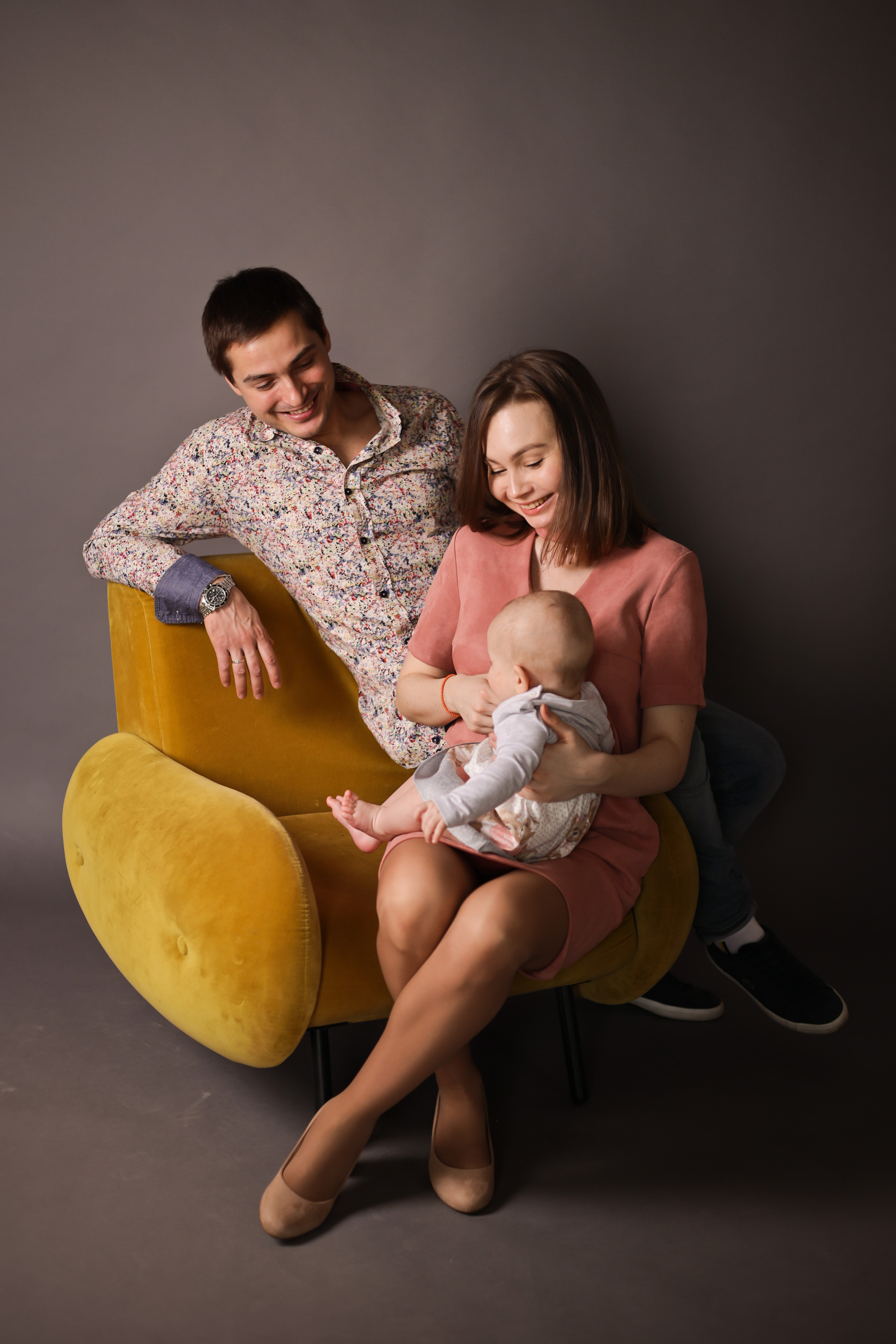 Семья Ольги. Семейный фотограф и фотограф новорожденных в Санкт-Петербурге Алина Фе