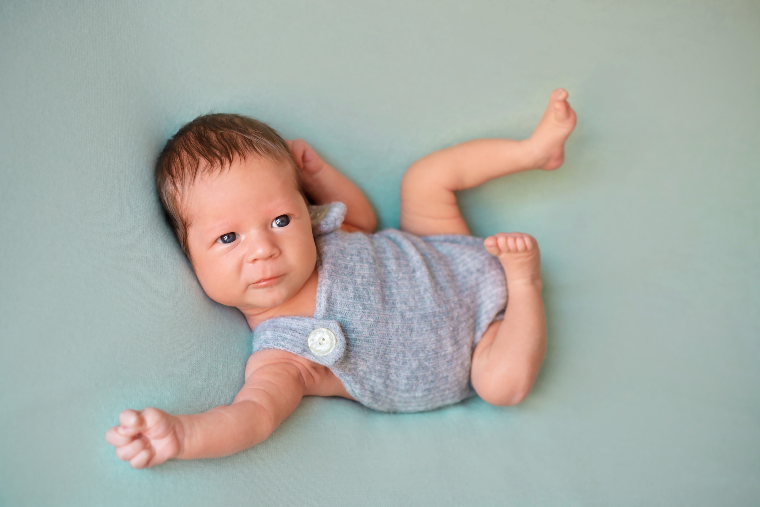 Егор 21 день. Семейный фотограф и фотограф новорожденных в Санкт-Петербурге Алина Фе