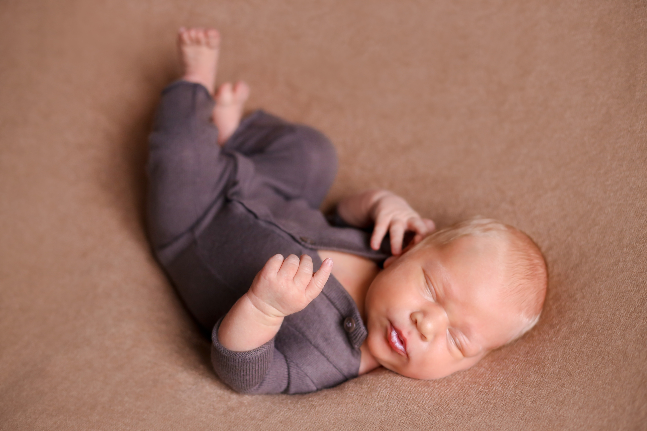 Савелий 10 дней. Семейный фотограф и фотограф новорожденных в Санкт-Петербурге Алина Фе