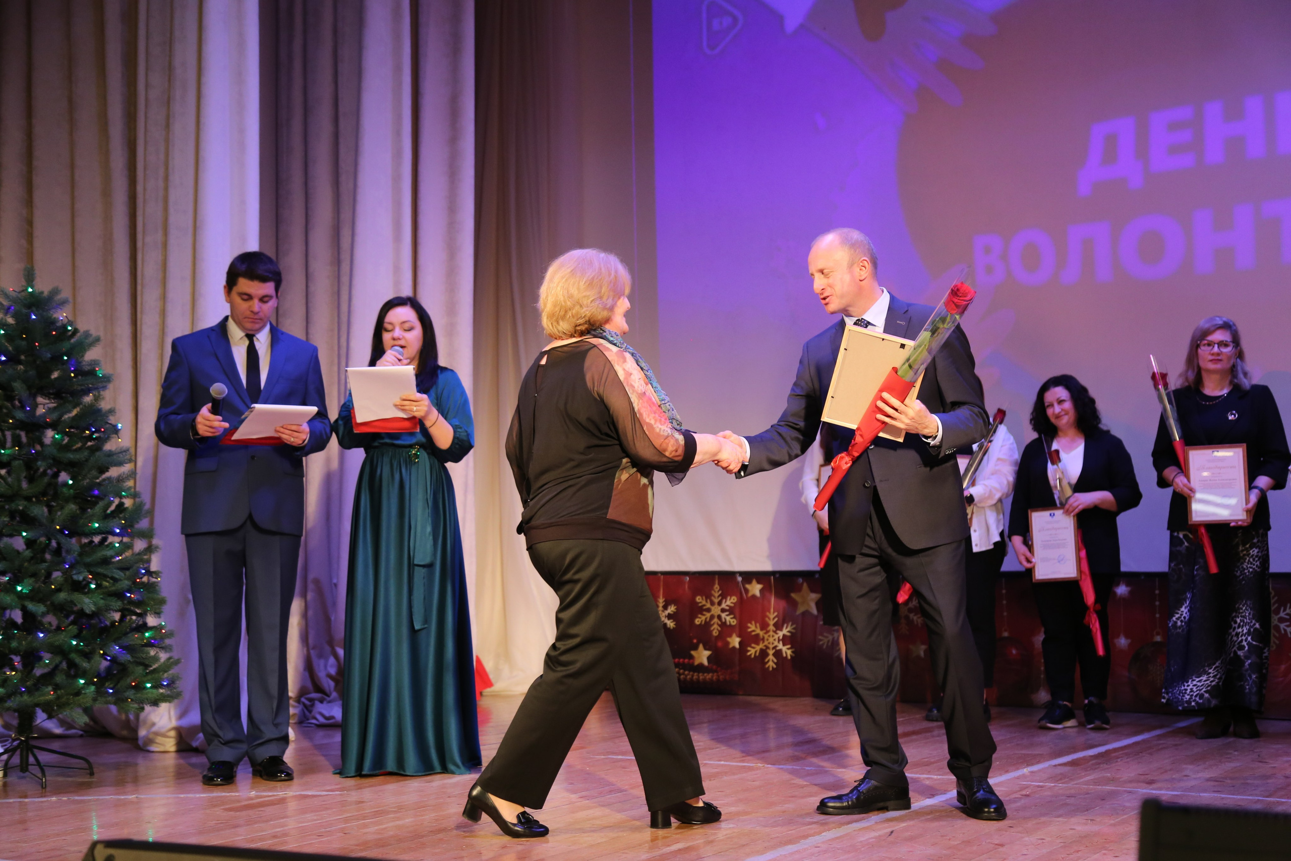 День Волонтёра. Жизнь курорта Кабардинка в фотографиях