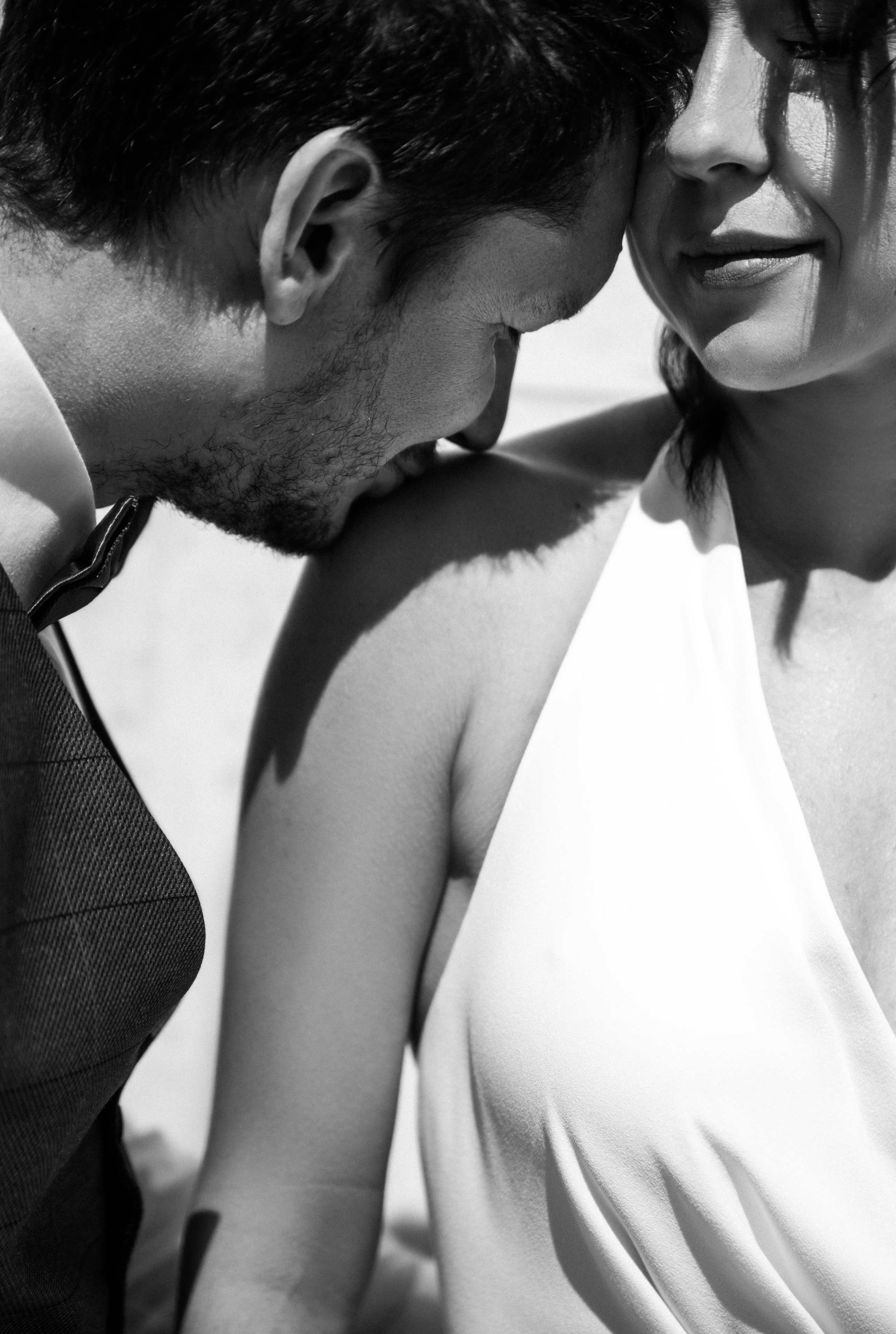 Меня зовут Александр Литвинчук и я свадебный фотограф в Саратове