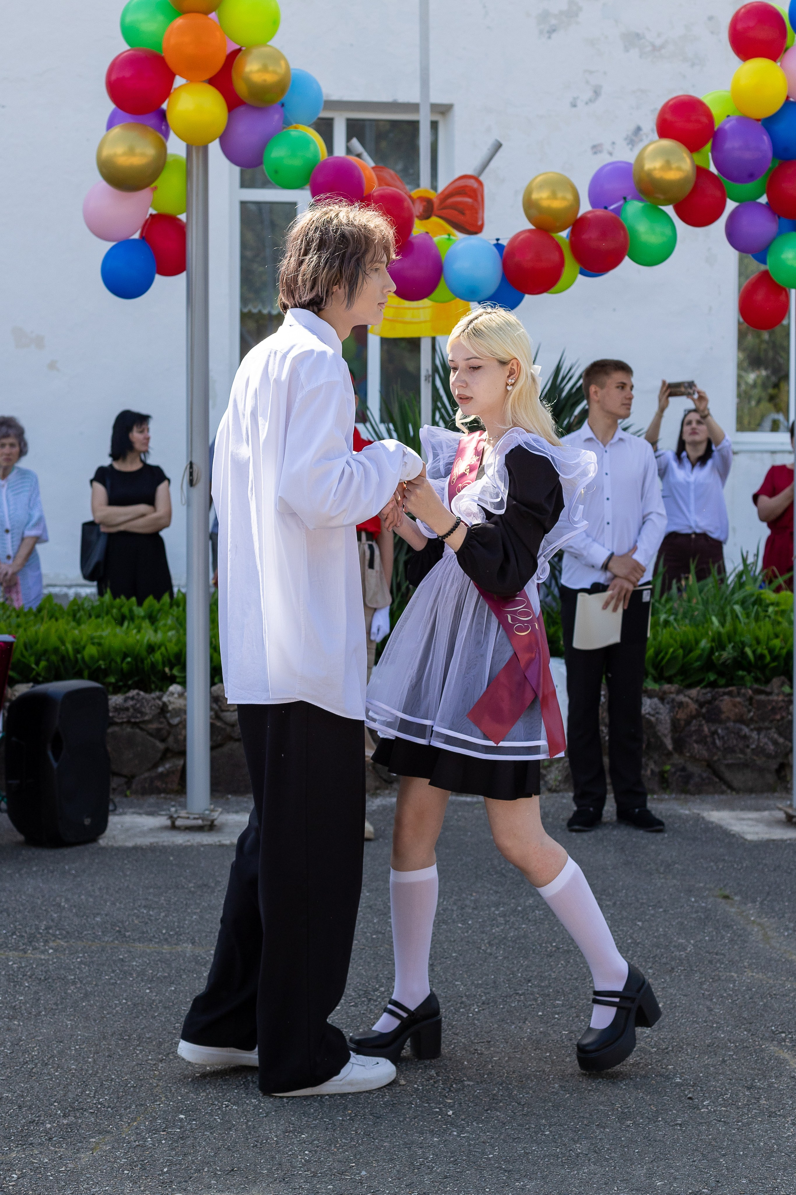 Последний звонок. Выпускные альбомы Майкоп, Краснодар Елена Золотарева