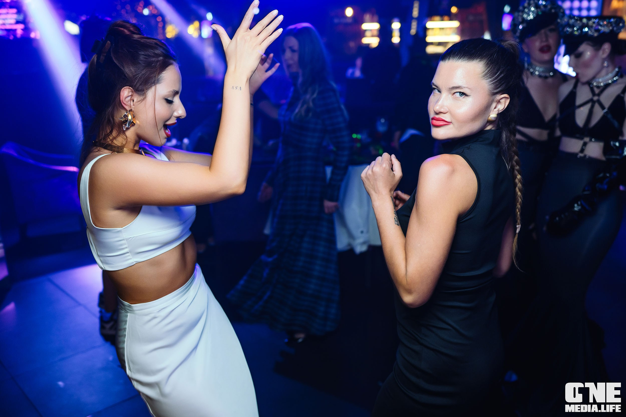 Фоторепортаж из караоке-клуба Эйфория. One Media Life: фоторепортажи, фотоотчеты с мероприятий и заведений