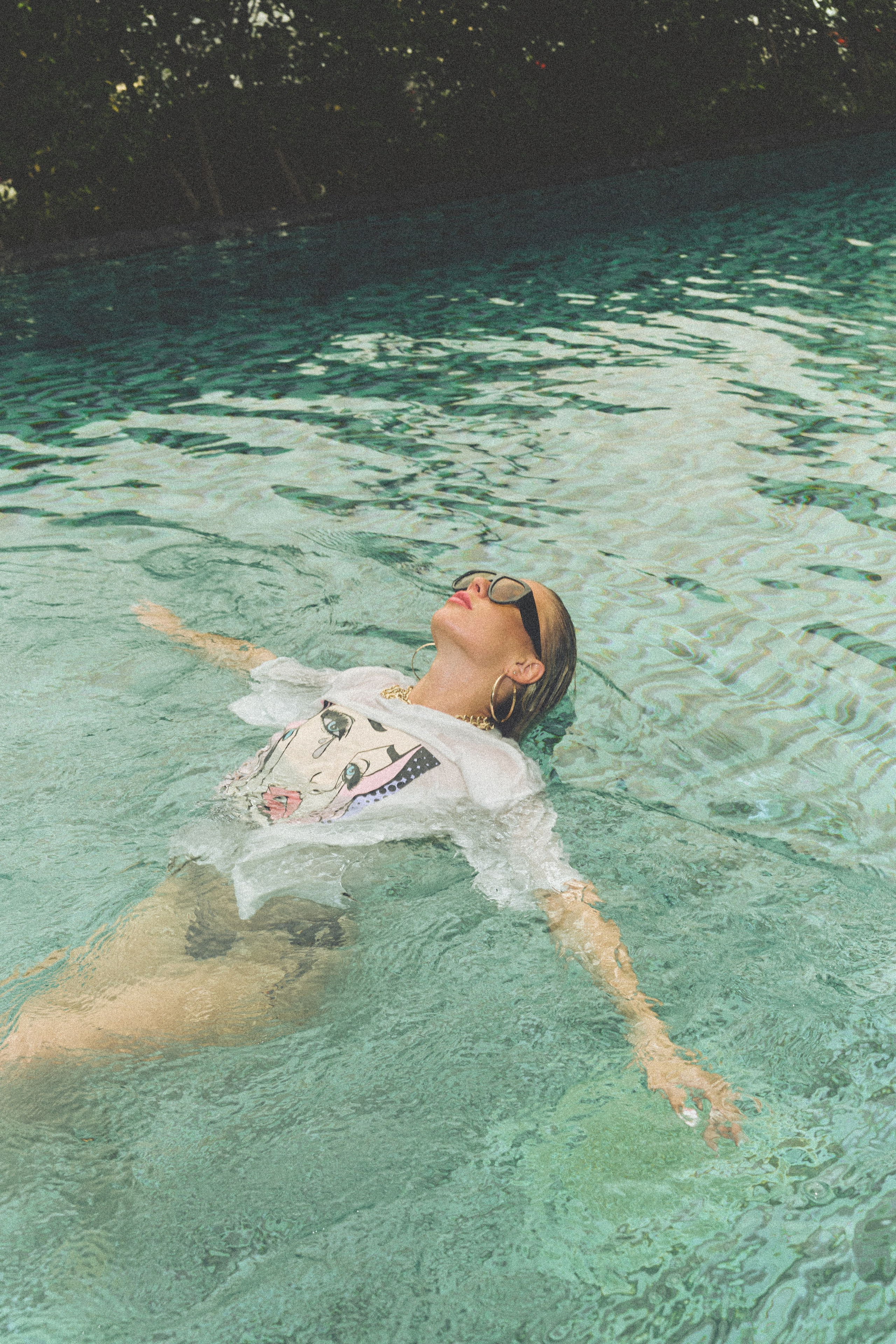 Elli swimming pool. Kharchenkotatianaweddingphoto