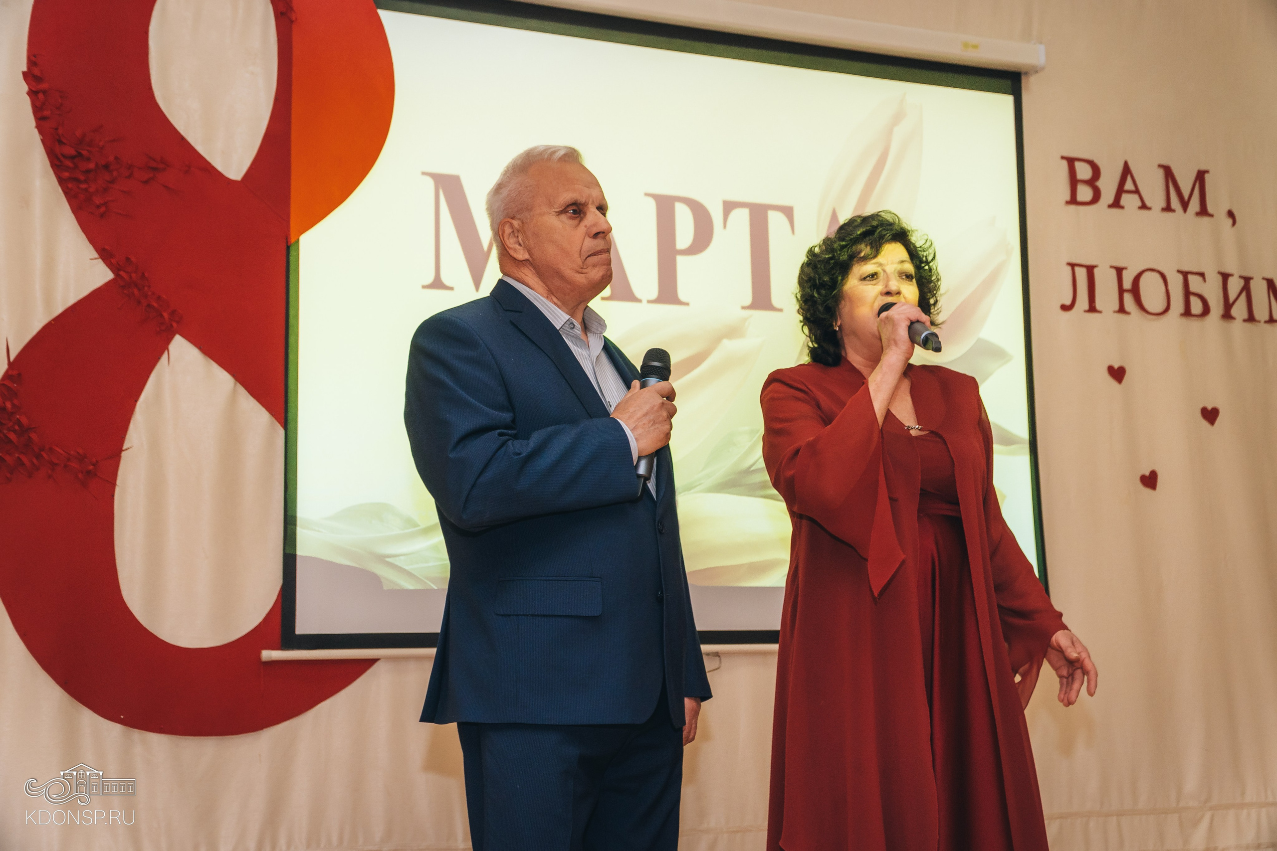 В преддверии праздника весны. Новотитаровский Дом культуры