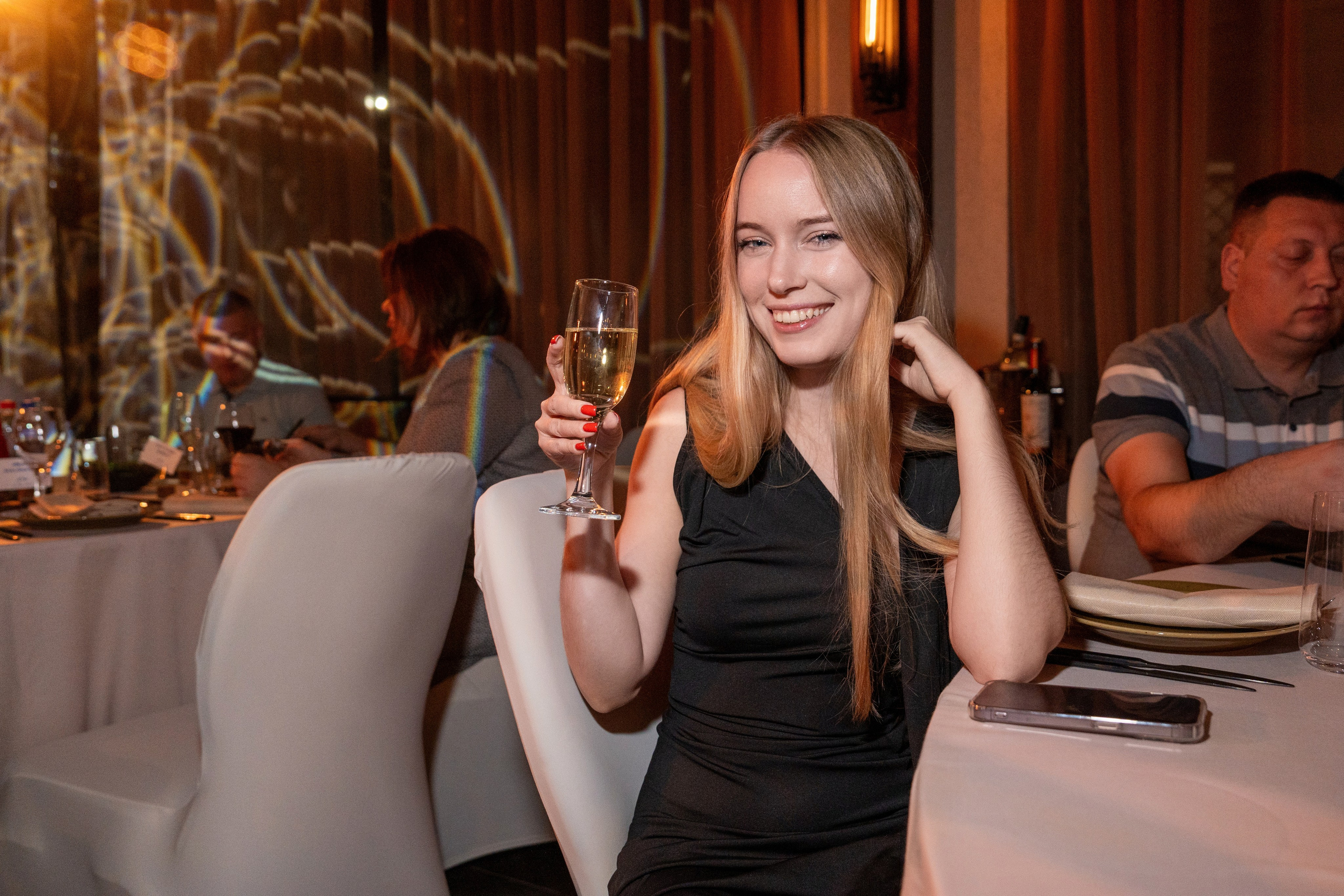 Гала-ужин для компании «Agregatka». Репортажный фотограф в Красной Поляне и Сочи Павлюченко Екатерина