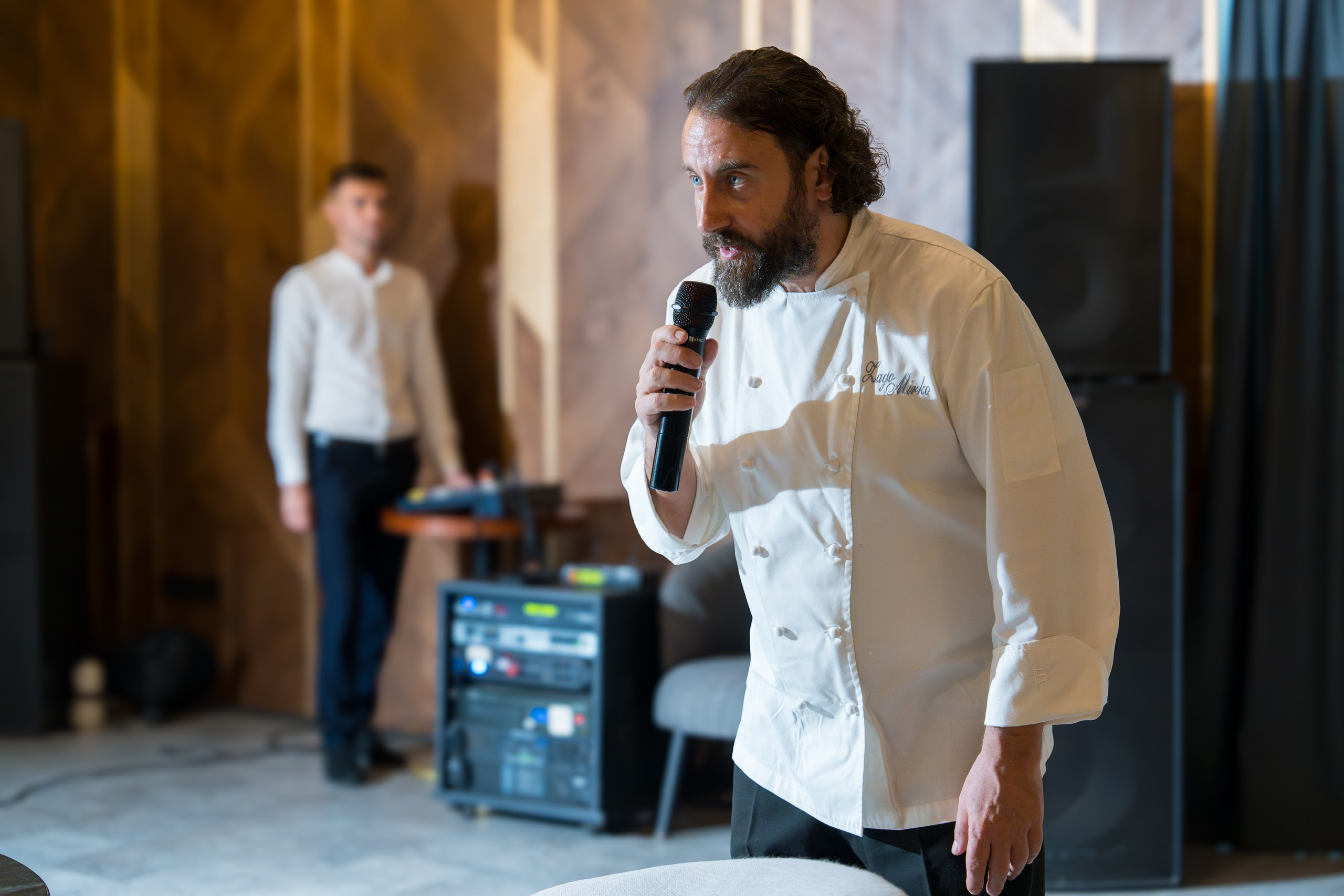 Гастрономический ужин «Лесная Италия» с Мирко Дзаго в ресторане RiverSide. Репортажный фотограф в Красной Поляне и Сочи Павлюченко Екатерина