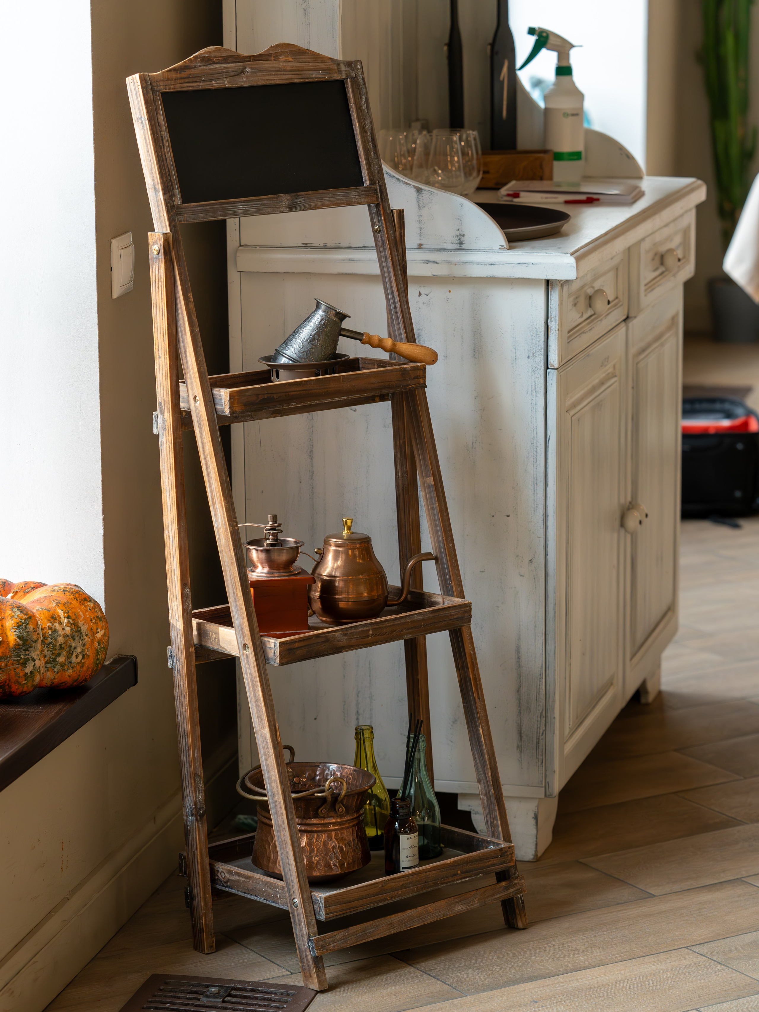 Литературная мастерская с Ольгой Шутовой в «Винотеррии». Репортажный фотограф в Красной Поляне и Сочи Павлюченко Екатерина