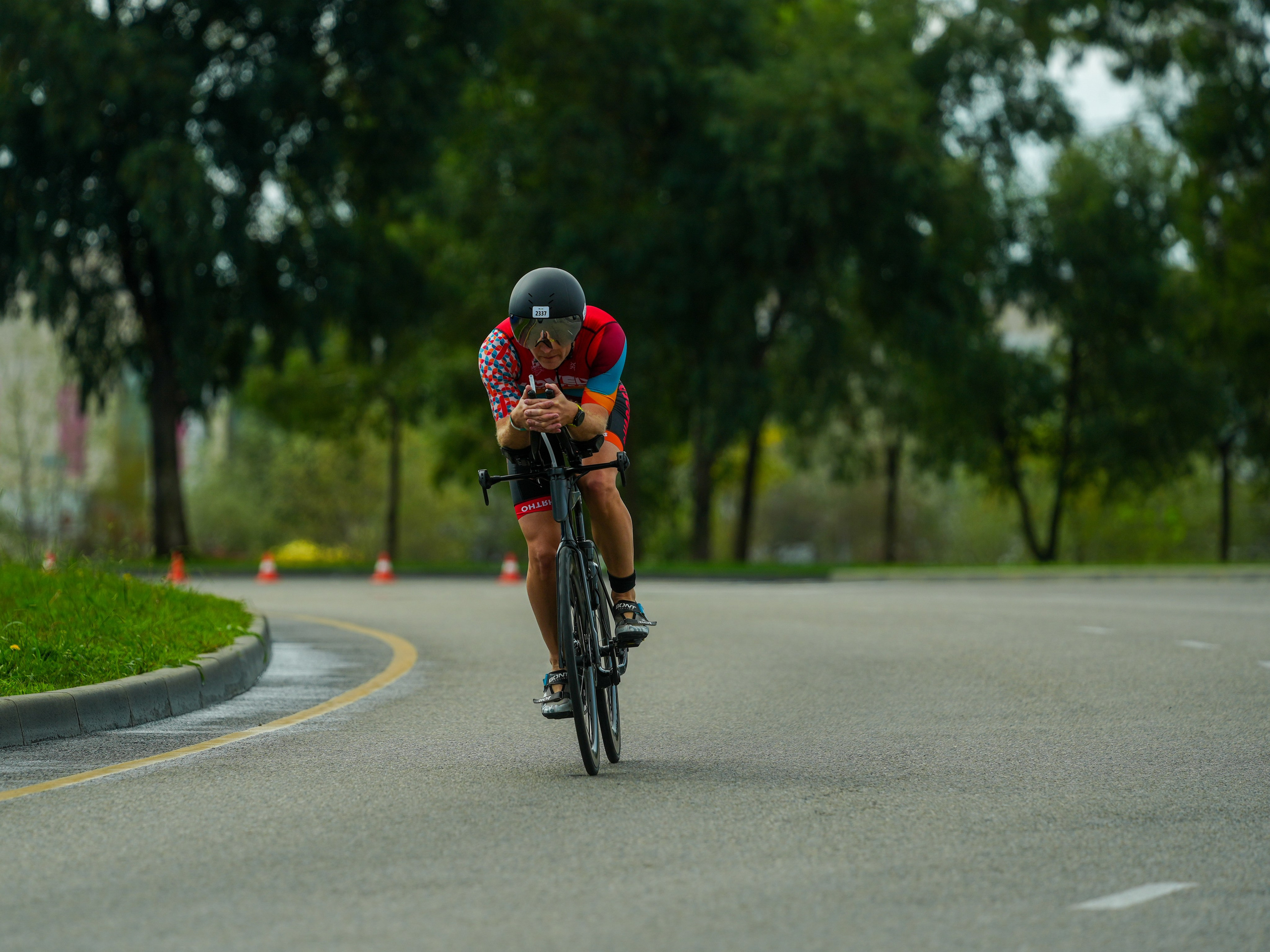 Фотоотчет партнерской интеграции для компании TELE2 на фестивале Ironstar. Репортажный фотограф в Красной Поляне и Сочи Павлюченко Екатерина