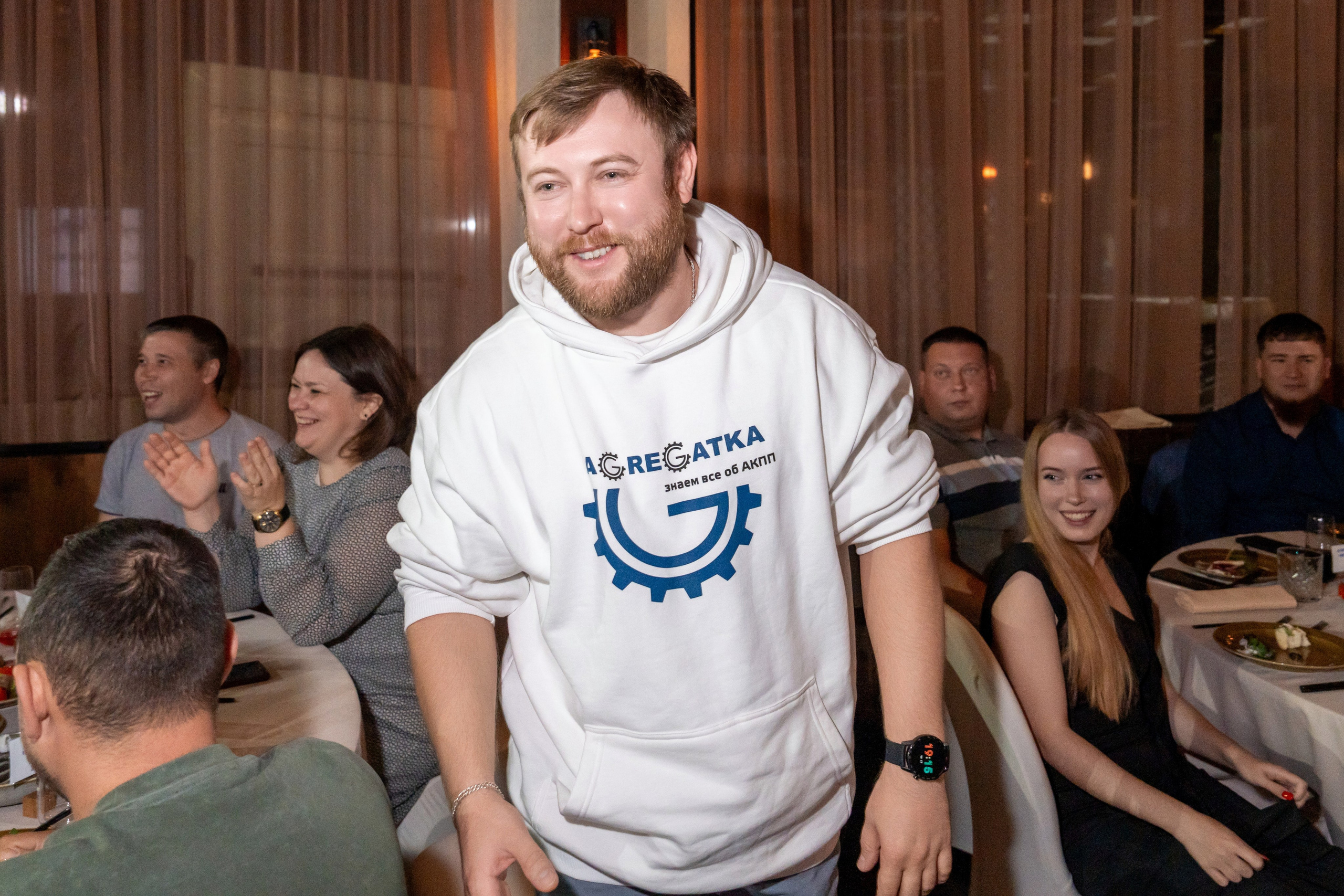 Гала-ужин для компании «Agregatka». Репортажный фотограф в Красной Поляне и Сочи Павлюченко Екатерина