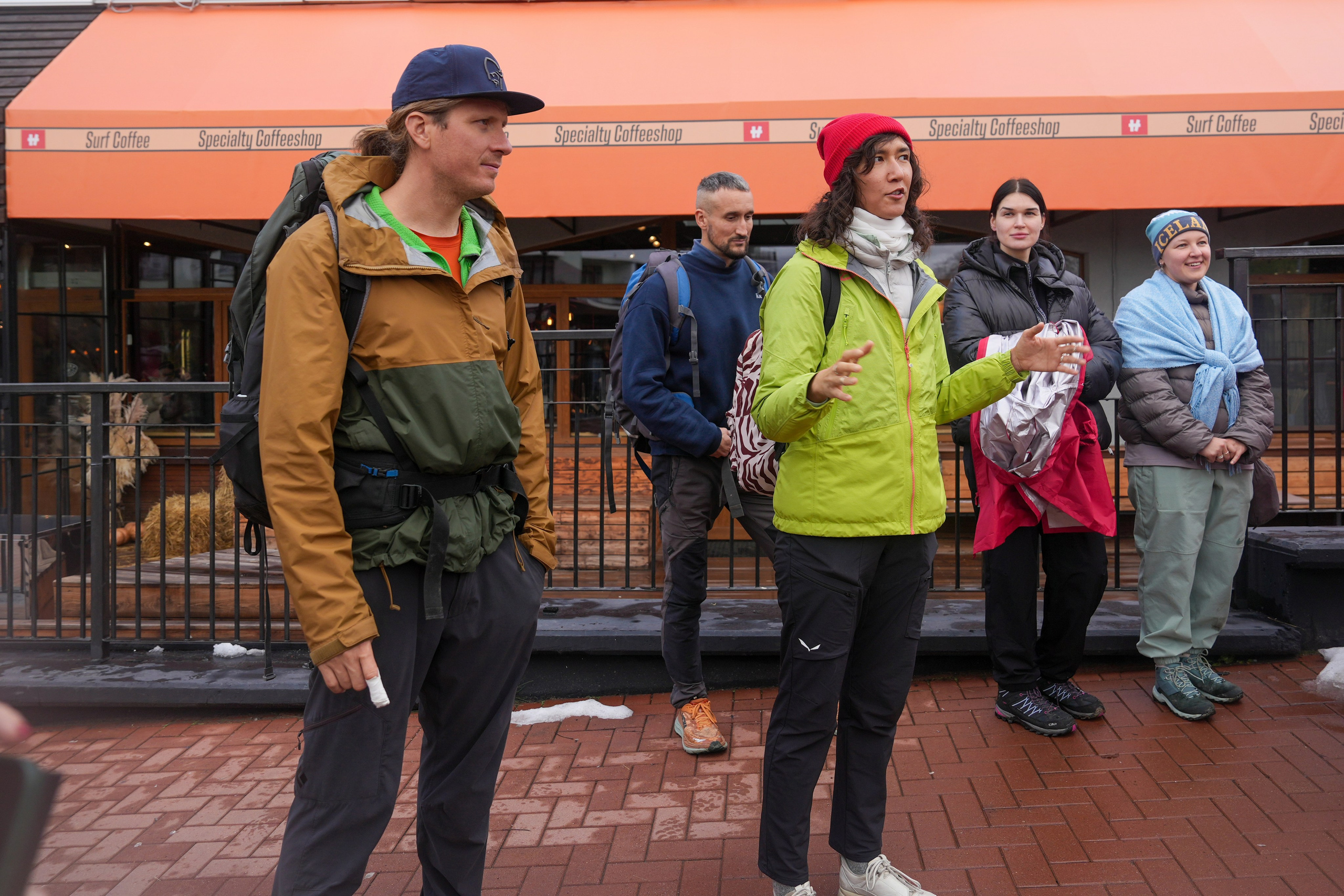 MICE мероприятие — хайкинг на курорте Роза Хутор. Репортажный фотограф в Красной Поляне и Сочи Павлюченко Екатерина