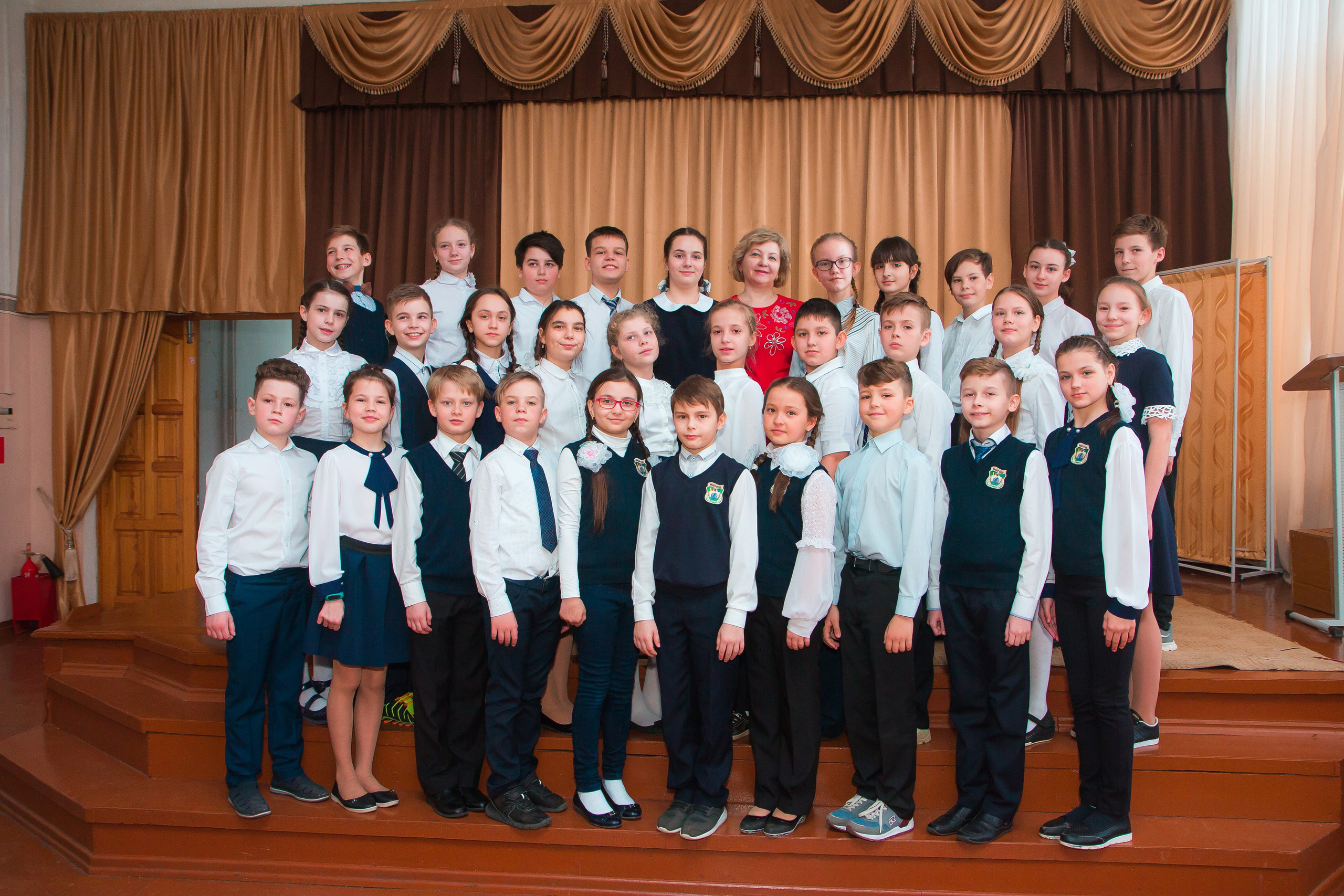 Общее фото (4 класс). Фотограф Ногинск Электросталь Наталья Осетрова