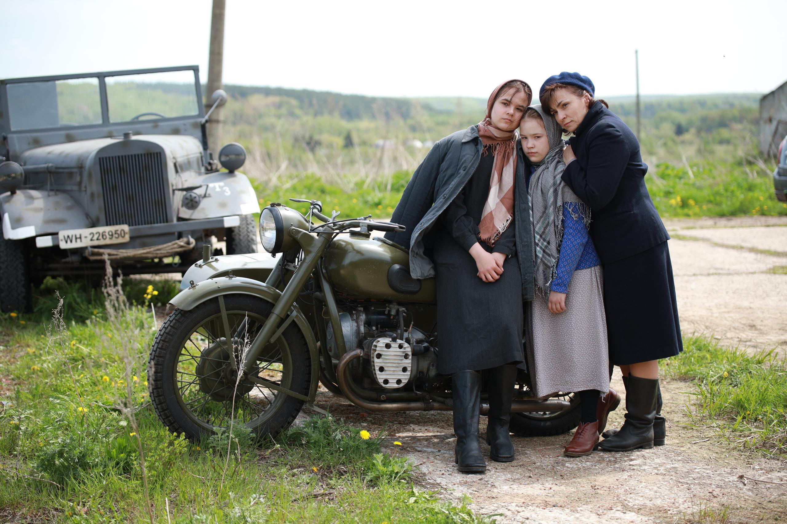 Репортаж с фестиваля реконструкции «Лесные мстители» г. Алексин. Фотограф в Туле Крупский АнДРей. Фотостудия «КАДР71» в Туле