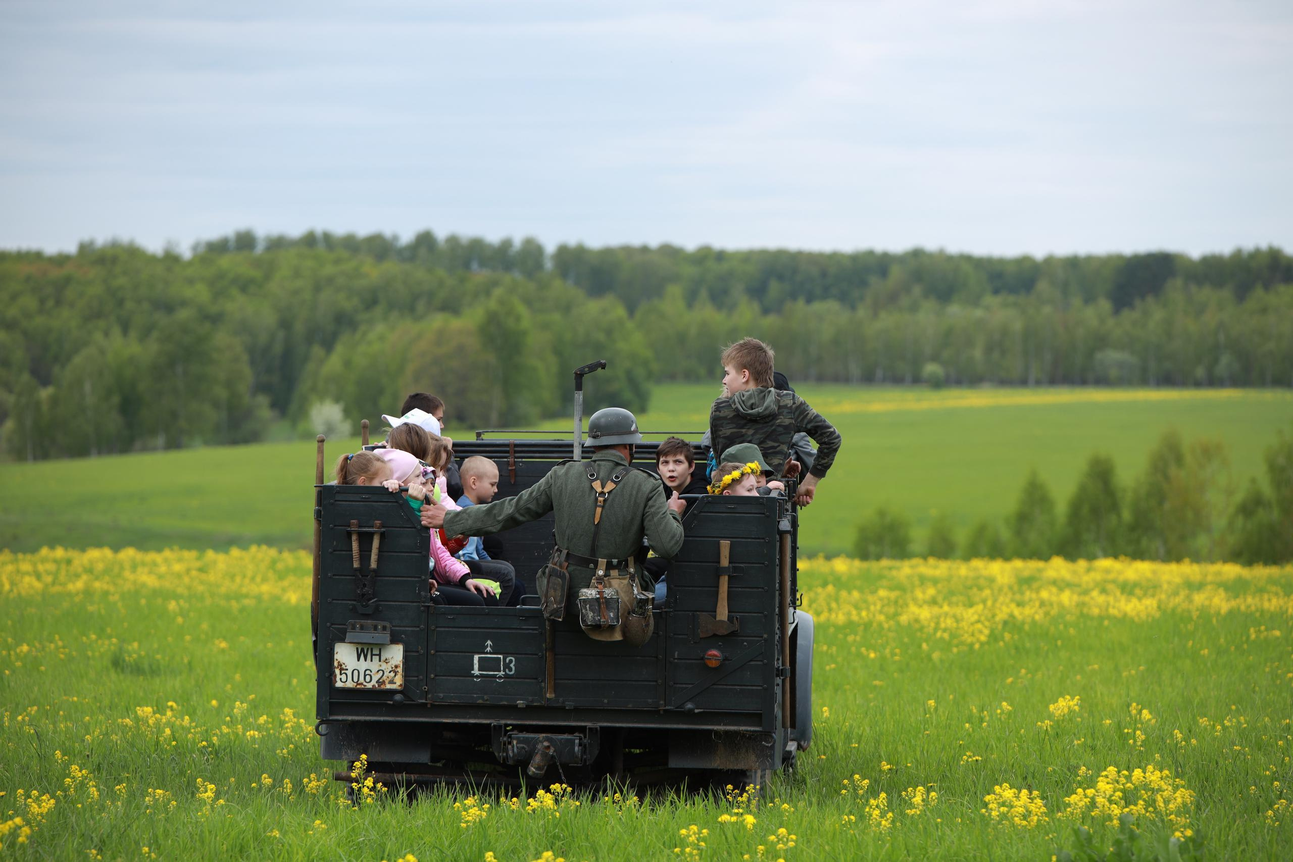 Репортаж с фестиваля реконструкции «Лесные мстители» г. Алексин. Фотограф в Туле Крупский АнДРей. Фотостудия «КАДР71» в Туле