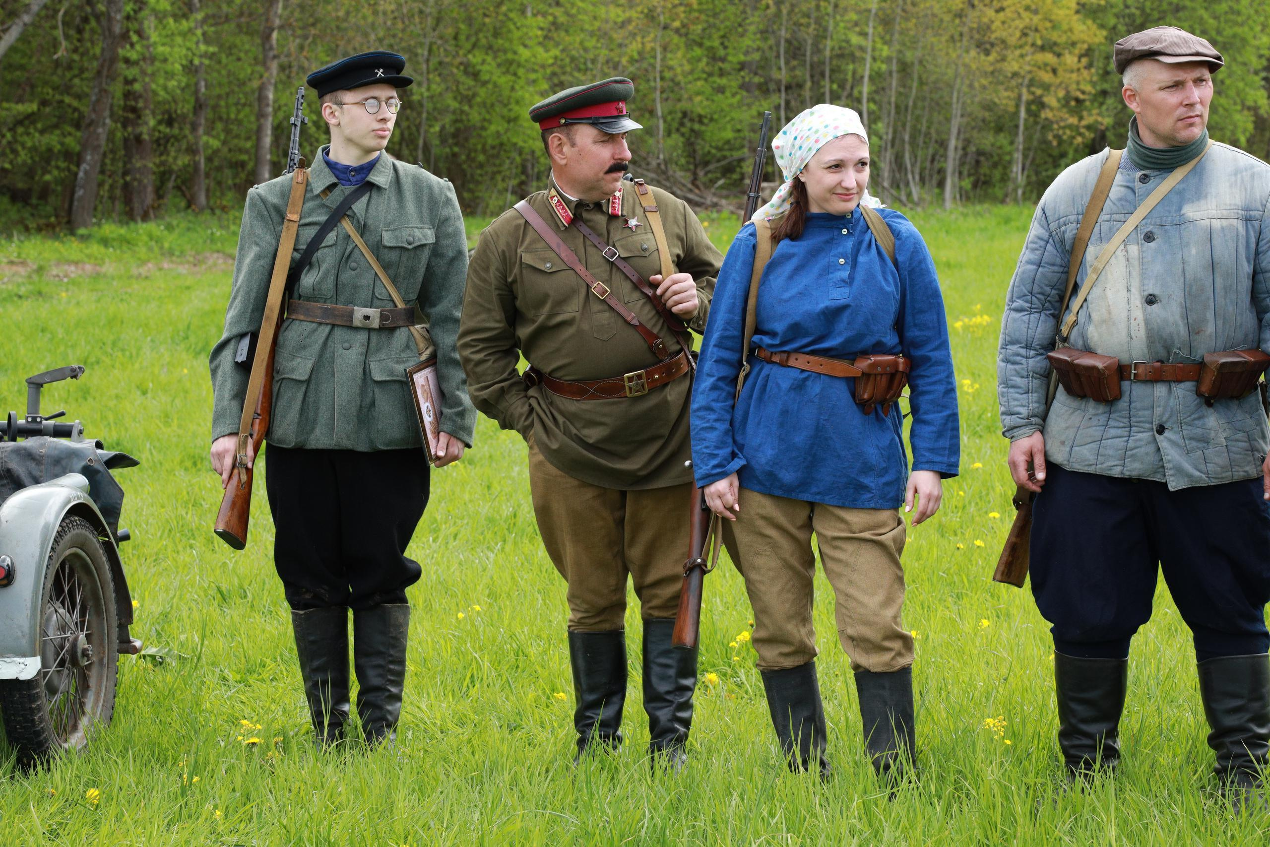 Репортаж с фестиваля реконструкции «Лесные мстители» г. Алексин. Фотограф в Туле Крупский АнДРей. Фотостудия «КАДР71» в Туле