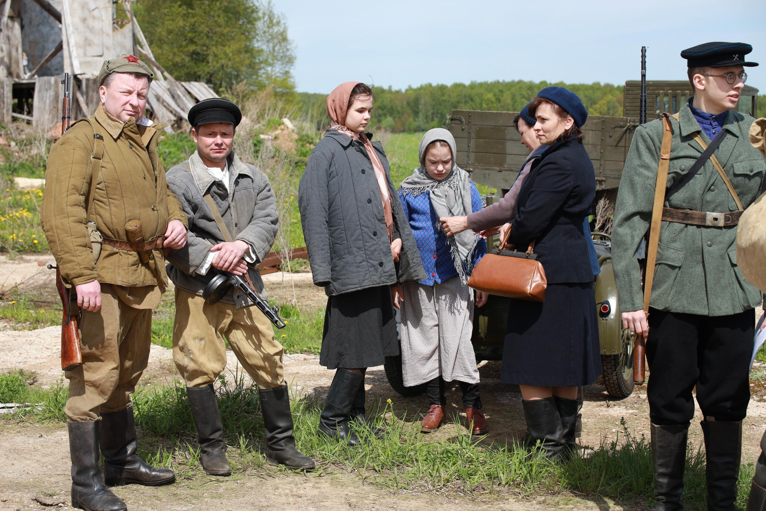 Репортаж с фестиваля реконструкции «Лесные мстители» г. Алексин. Фотограф в Туле Крупский АнДРей. Фотостудия «КАДР71» в Туле