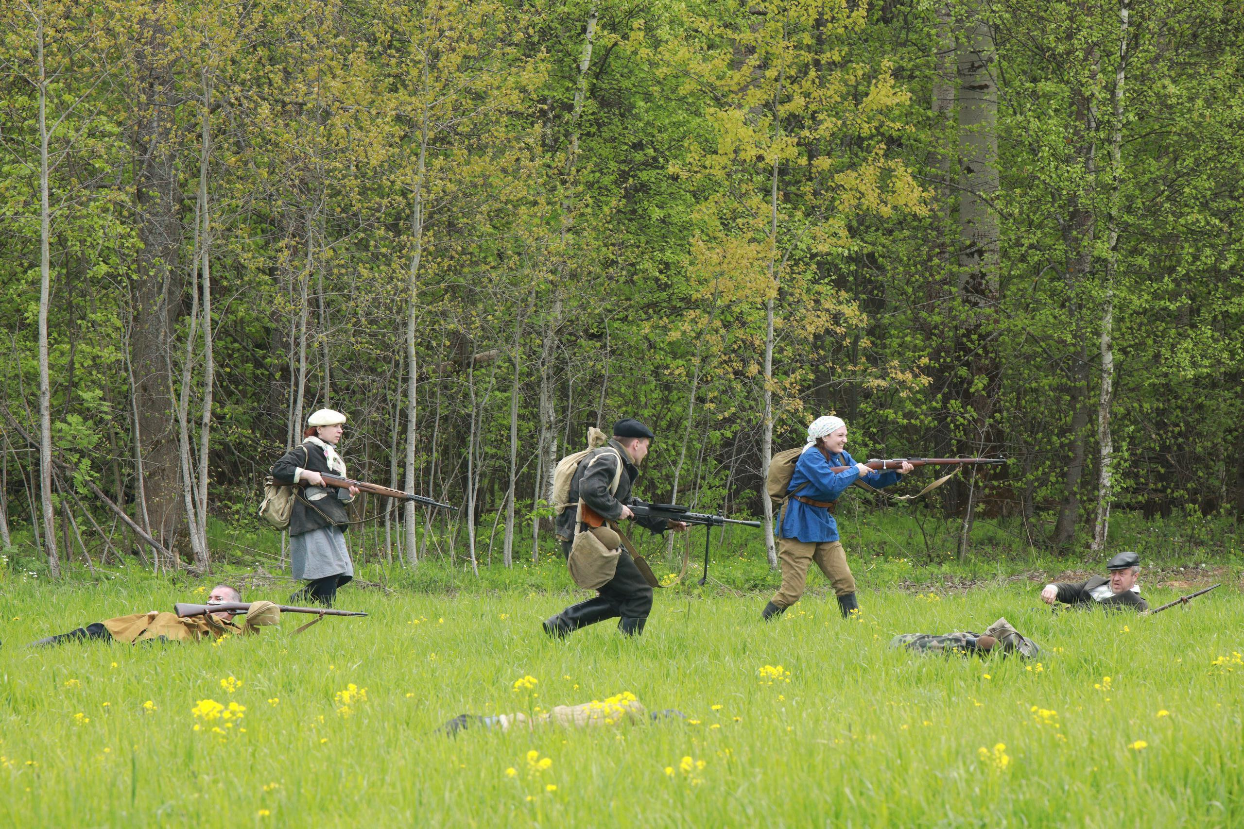 Репортаж с фестиваля реконструкции «Лесные мстители» г. Алексин. Фотограф в Туле Крупский АнДРей. Фотостудия «КАДР71» в Туле