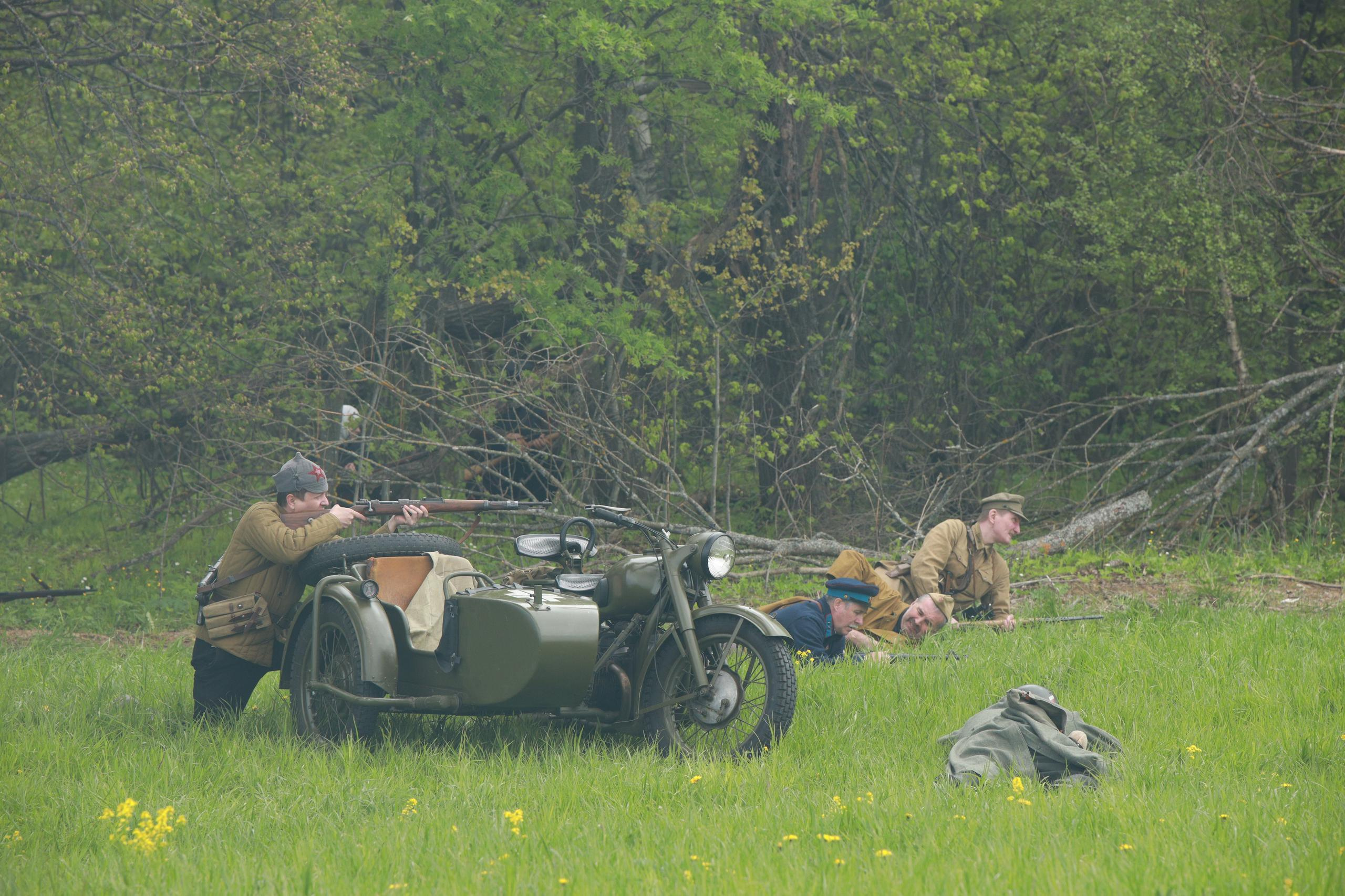 Репортаж с фестиваля реконструкции «Лесные мстители» г. Алексин. Фотограф в Туле Крупский АнДРей. Фотостудия «КАДР71» в Туле