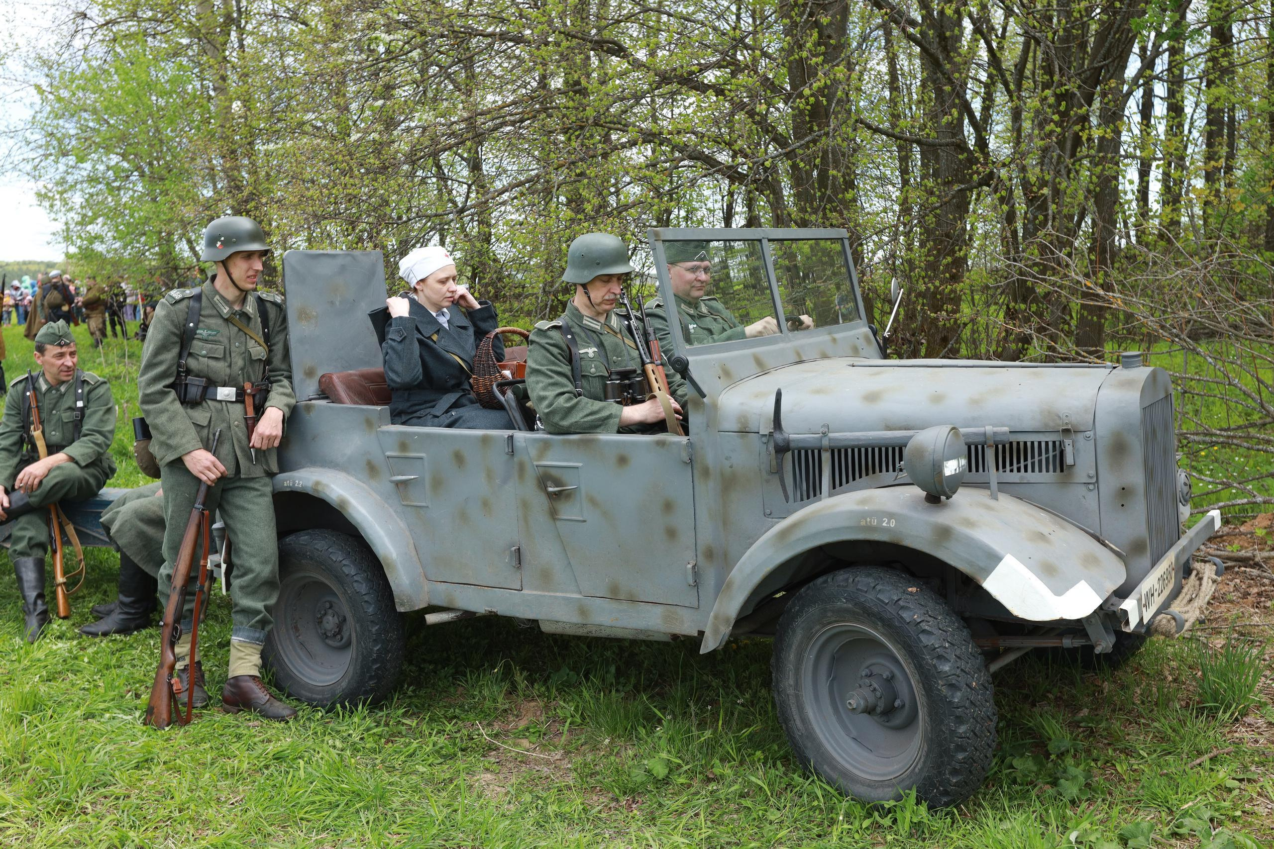 Репортаж с фестиваля реконструкции «Лесные мстители» г. Алексин. Фотограф в Туле Крупский АнДРей. Фотостудия «КАДР71» в Туле