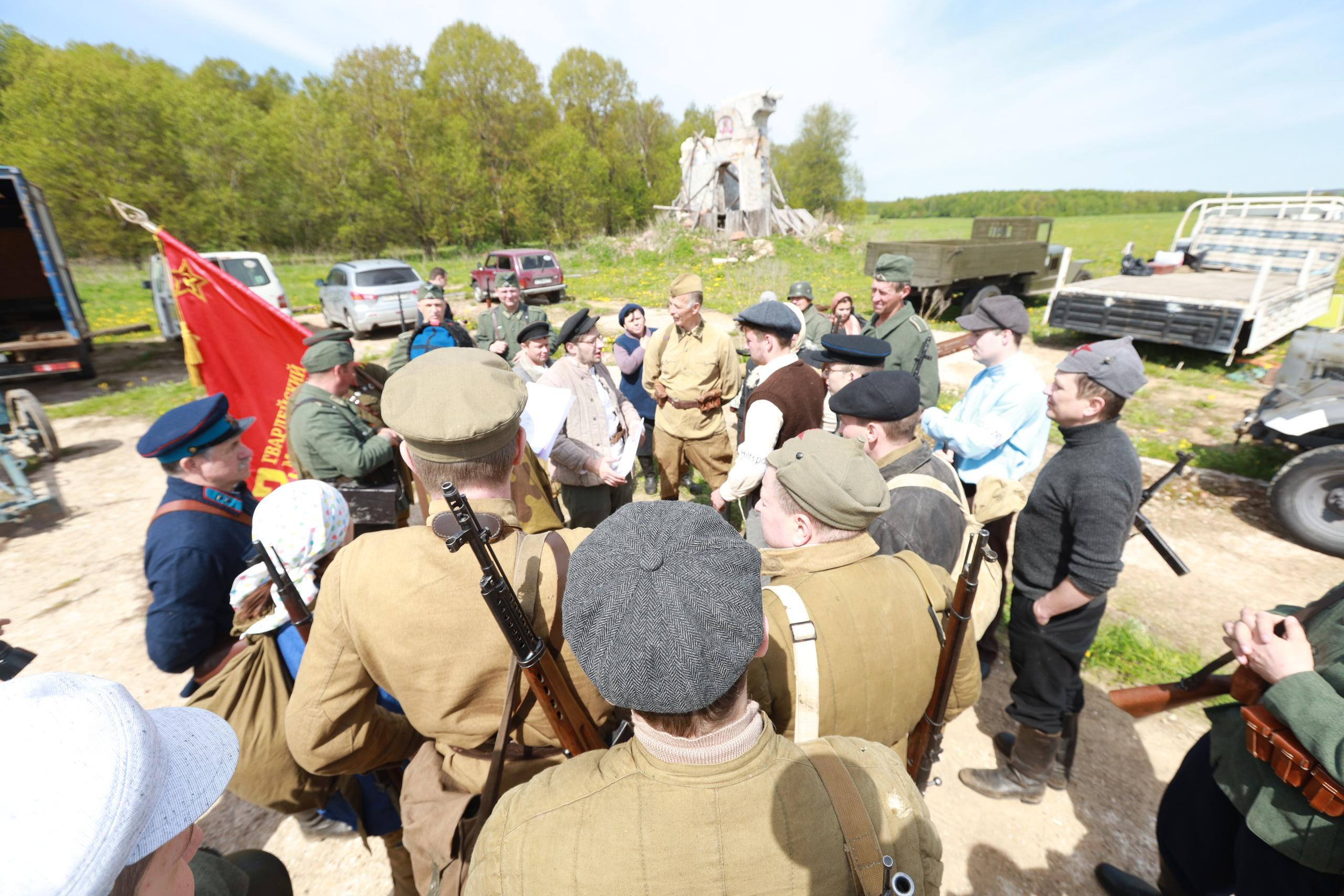 Репортаж с фестиваля реконструкции «Лесные мстители» г. Алексин. Фотограф в Туле Крупский АнДРей. Фотостудия «КАДР71» в Туле