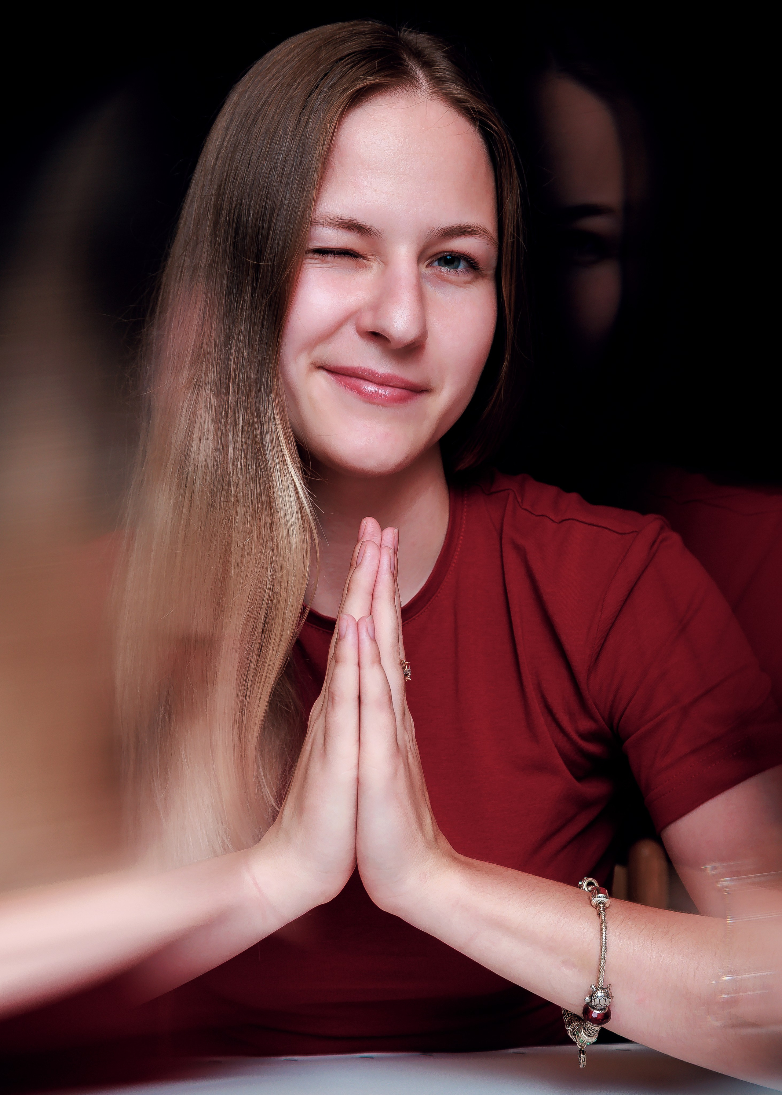 Фотосессия в красном на черном. Мск. Фото Полозов