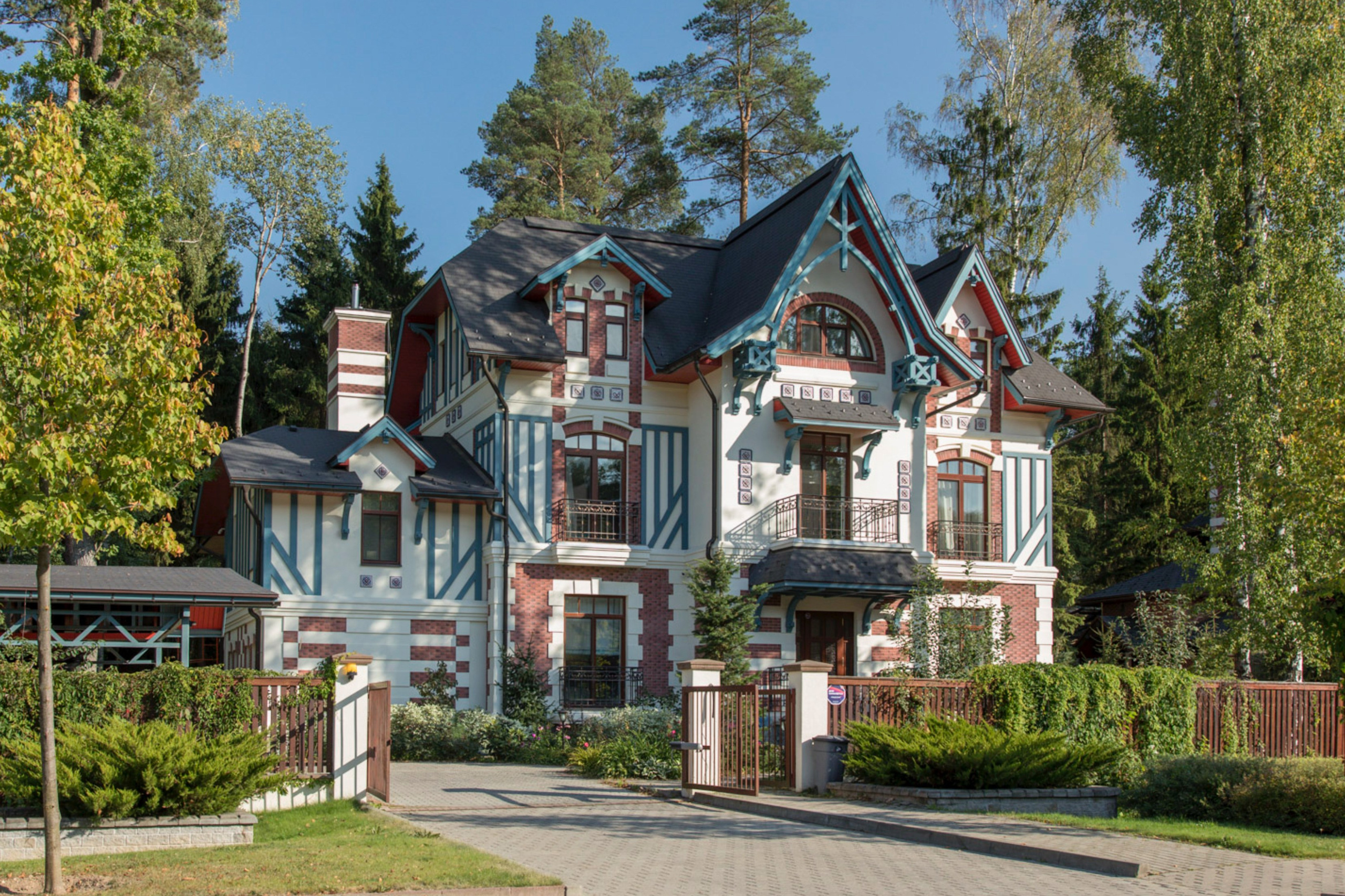Exteriors. Andrey Dunin | Product, Portrait & Interior Photography in Russia & Israel