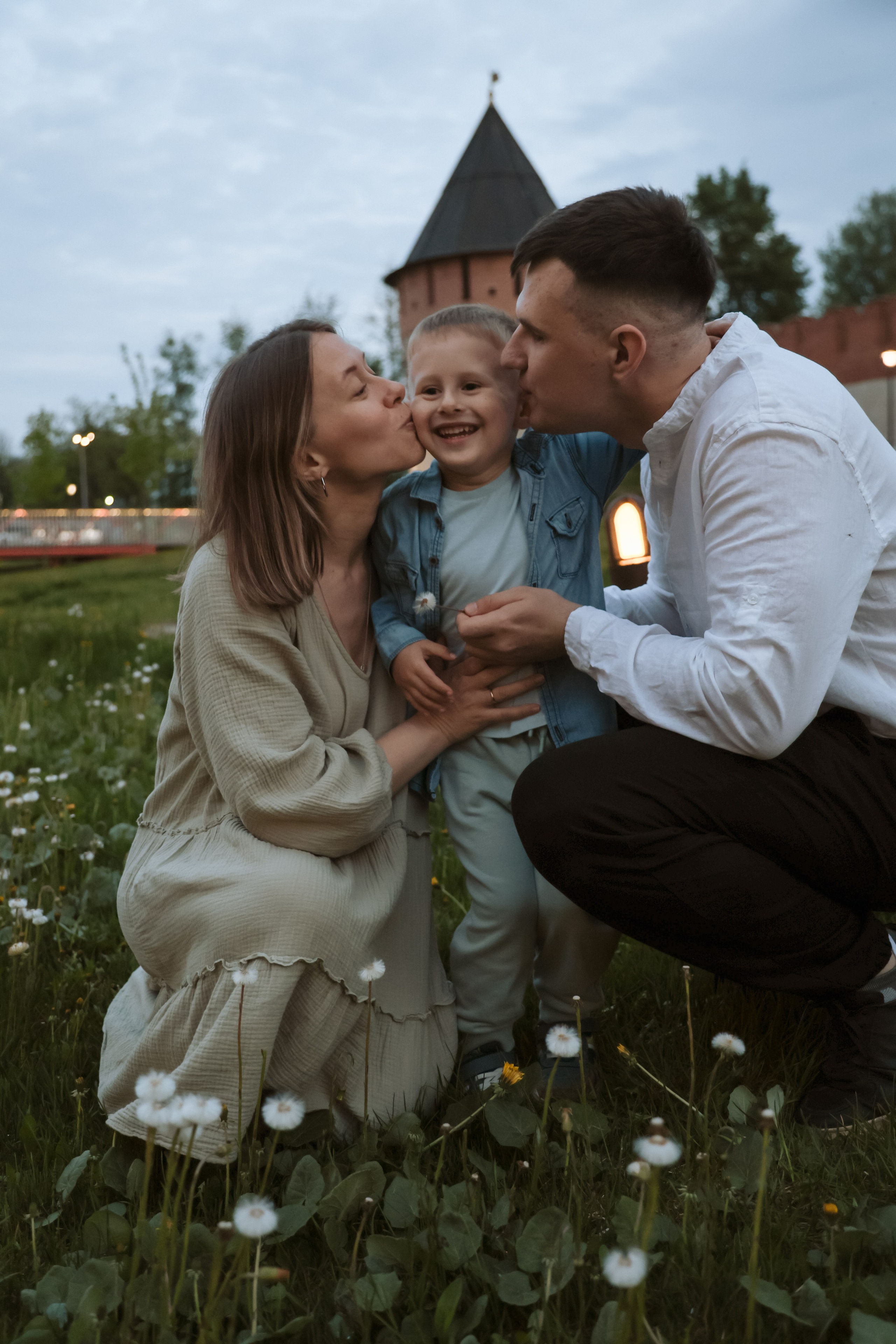 Семейная фотосессия в парке. Фотограф в Санкт-Петербурге Валерия Закатеева