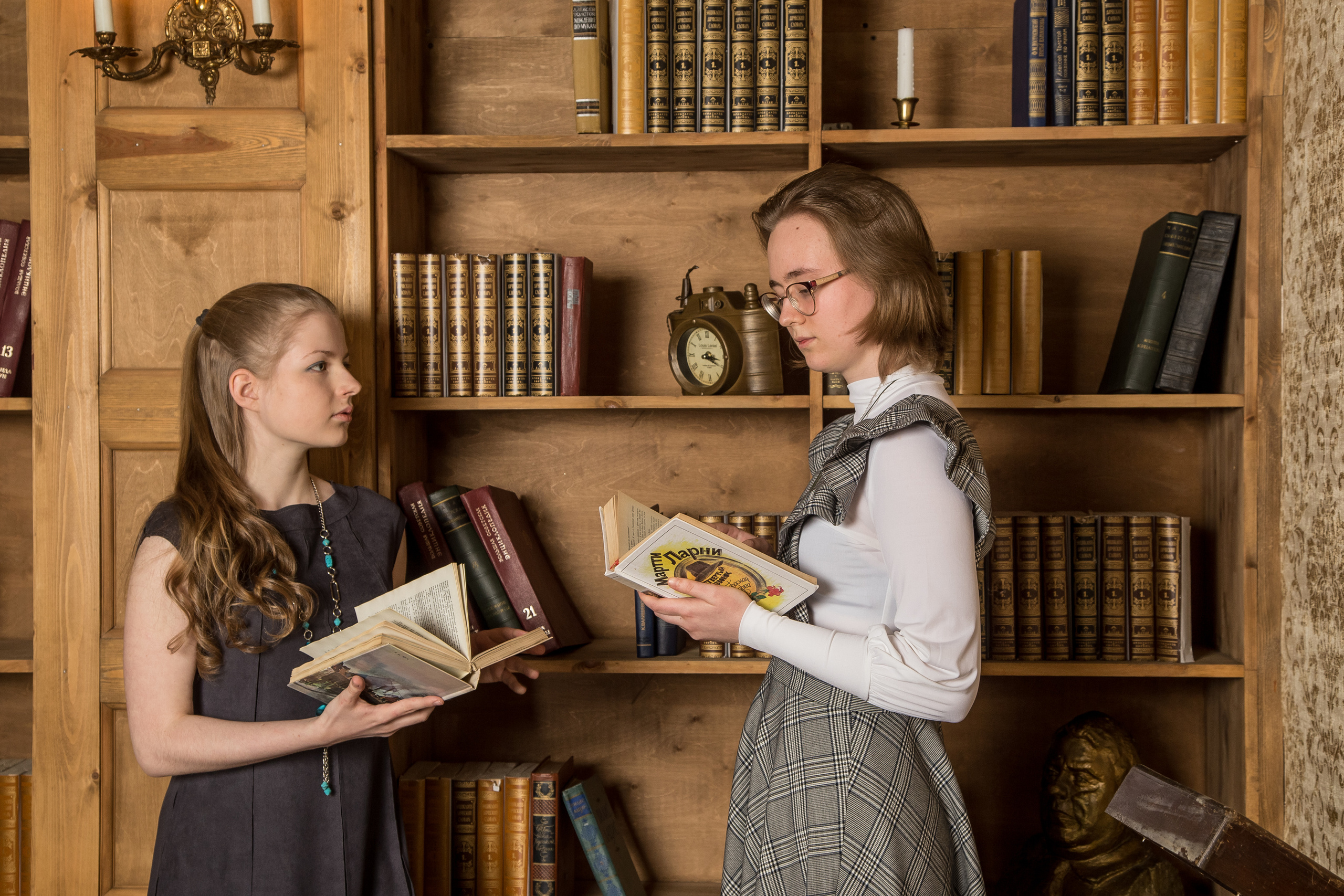 Школьные фото. Семейная фотосессия и съёмка в школе СПб Сударикова Мария