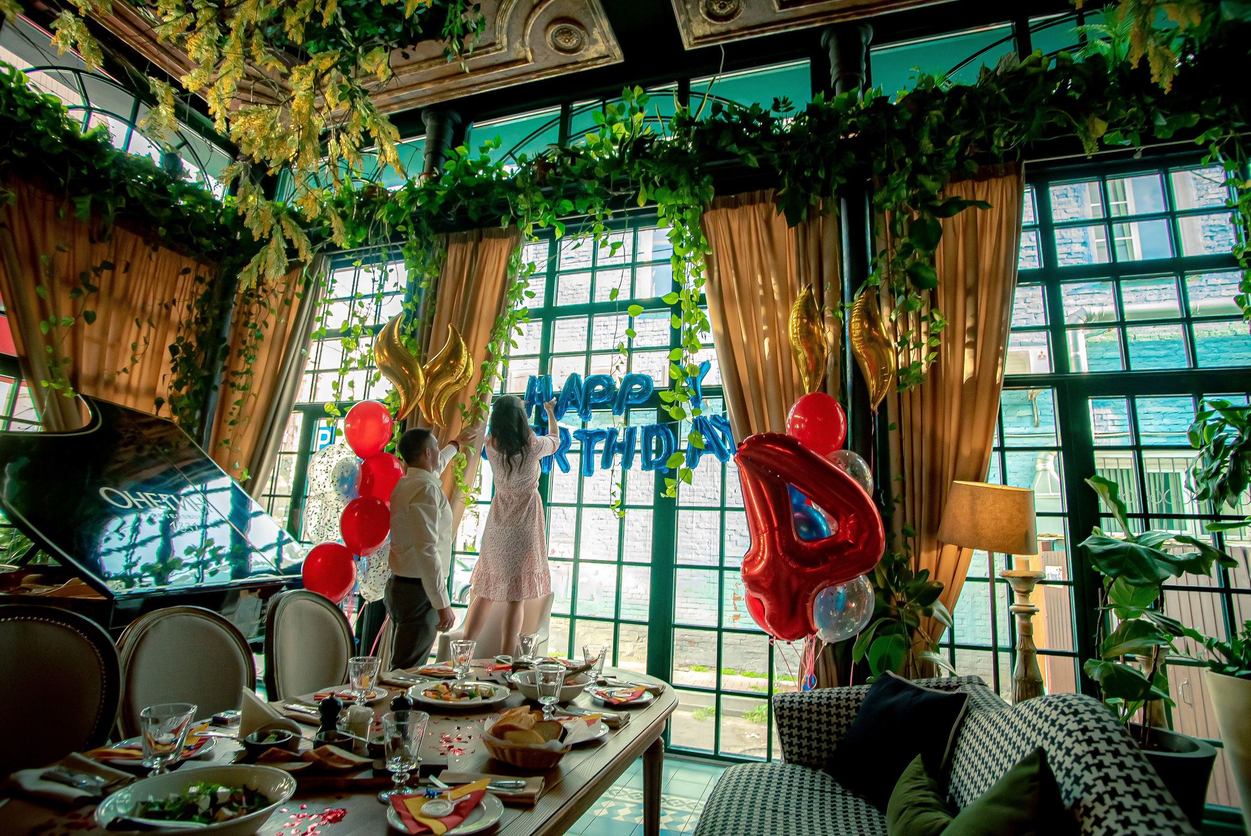 День Рожденья. Max Matvich and Victoria Basova are professionals in their field