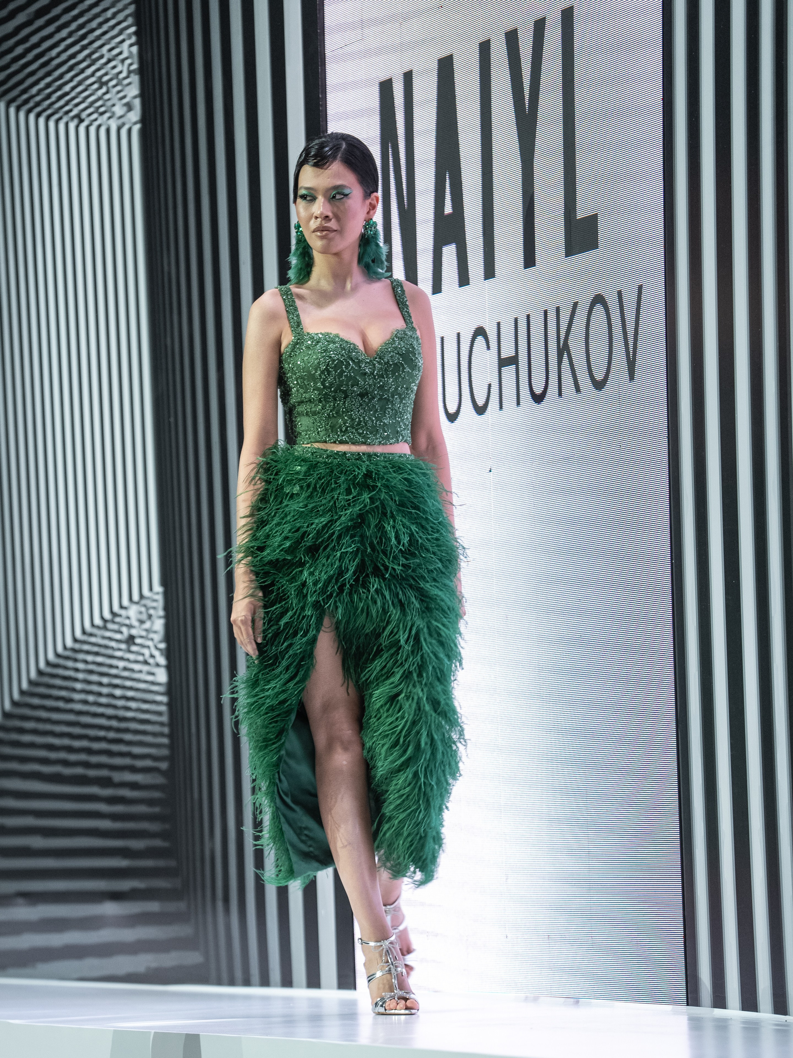 NAIYL BAIKUCHUKOV. Сайт Алматинского НЮ АРТ, будуар и фэшн фотографа Дениса Карпенко