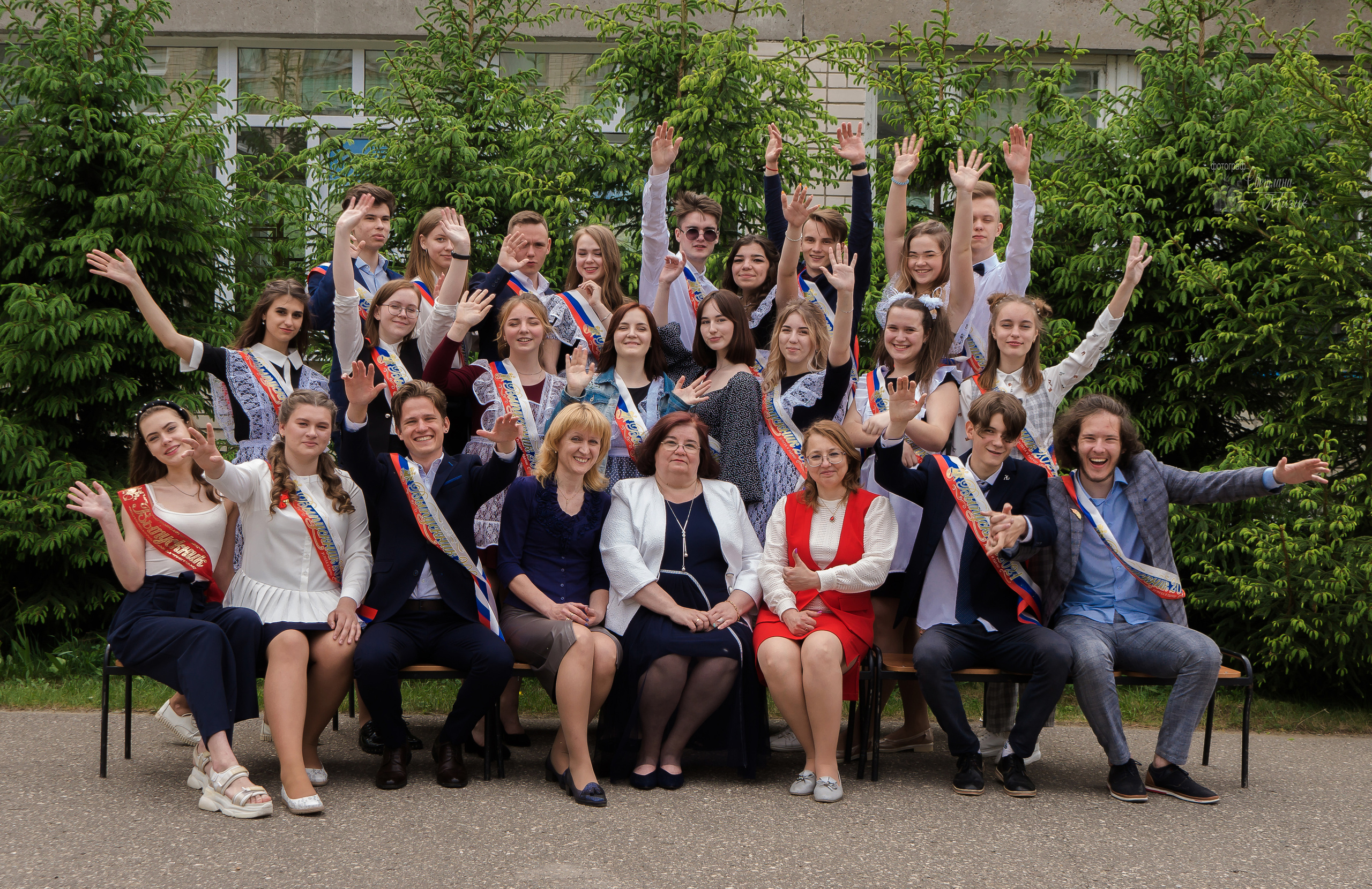 Первая. Фотосъемка в детском саду и школе. Фотоальбомы и фотокниги ВЫПУСКНИК