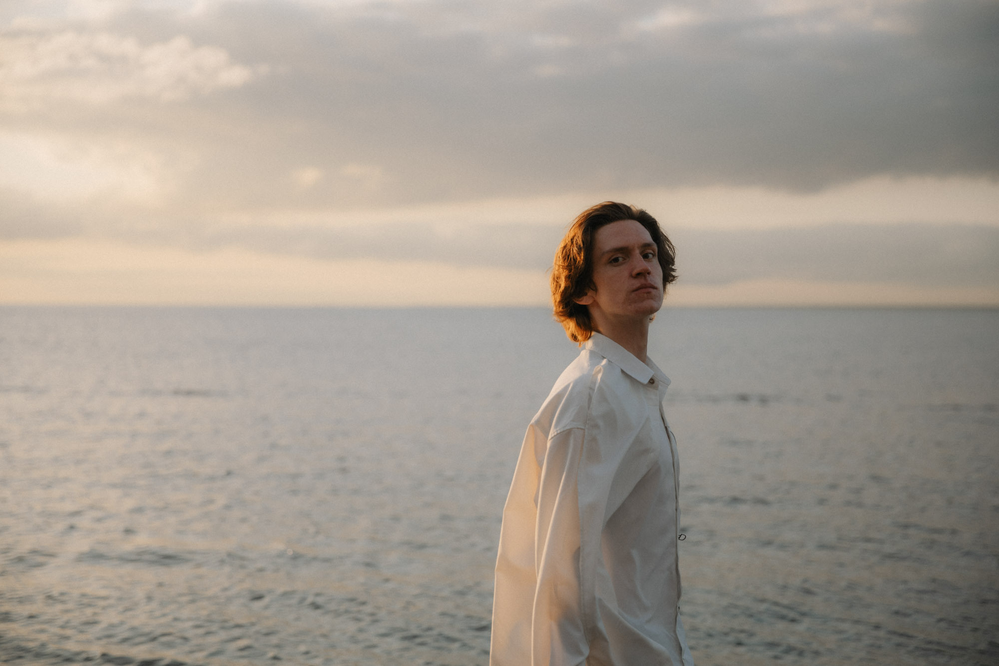 Мужская фотосессия на Финском заливе. Контент фотограф в Санкт-Петербурге Ольга Веревкина. Фотопрогулки СПб