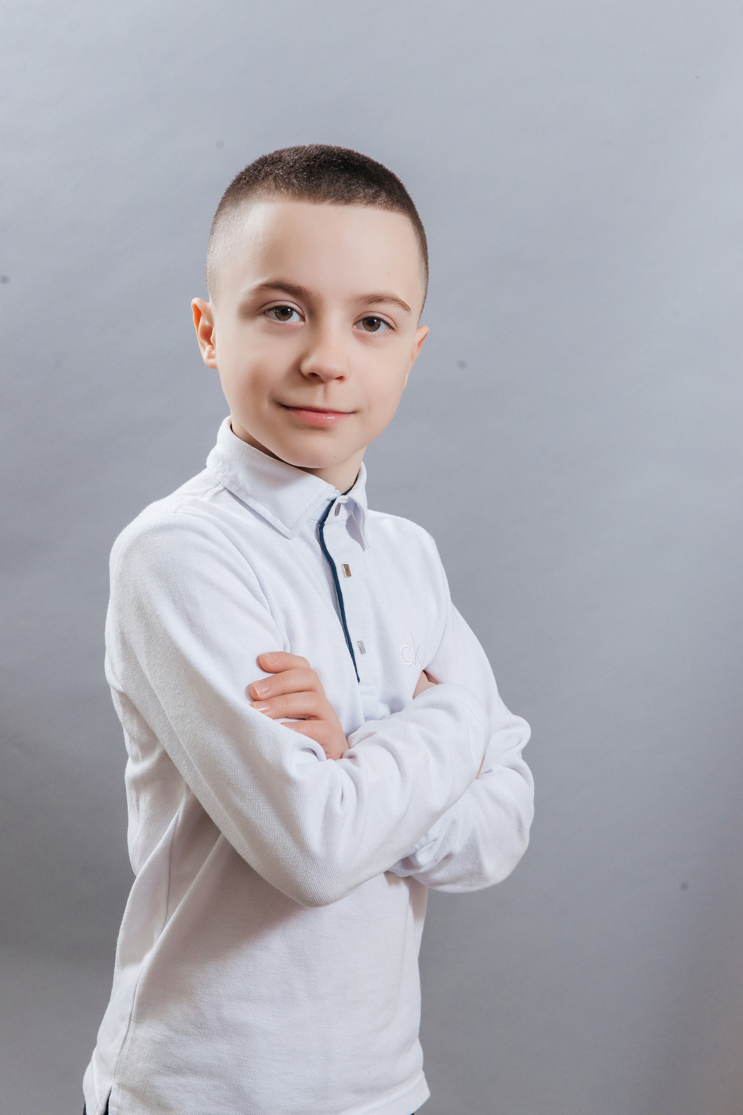 Школа № 90 — 4В класс (25.04.2023) Съемка на папки. Свадебный и семейный фотограф Крамар Наталья