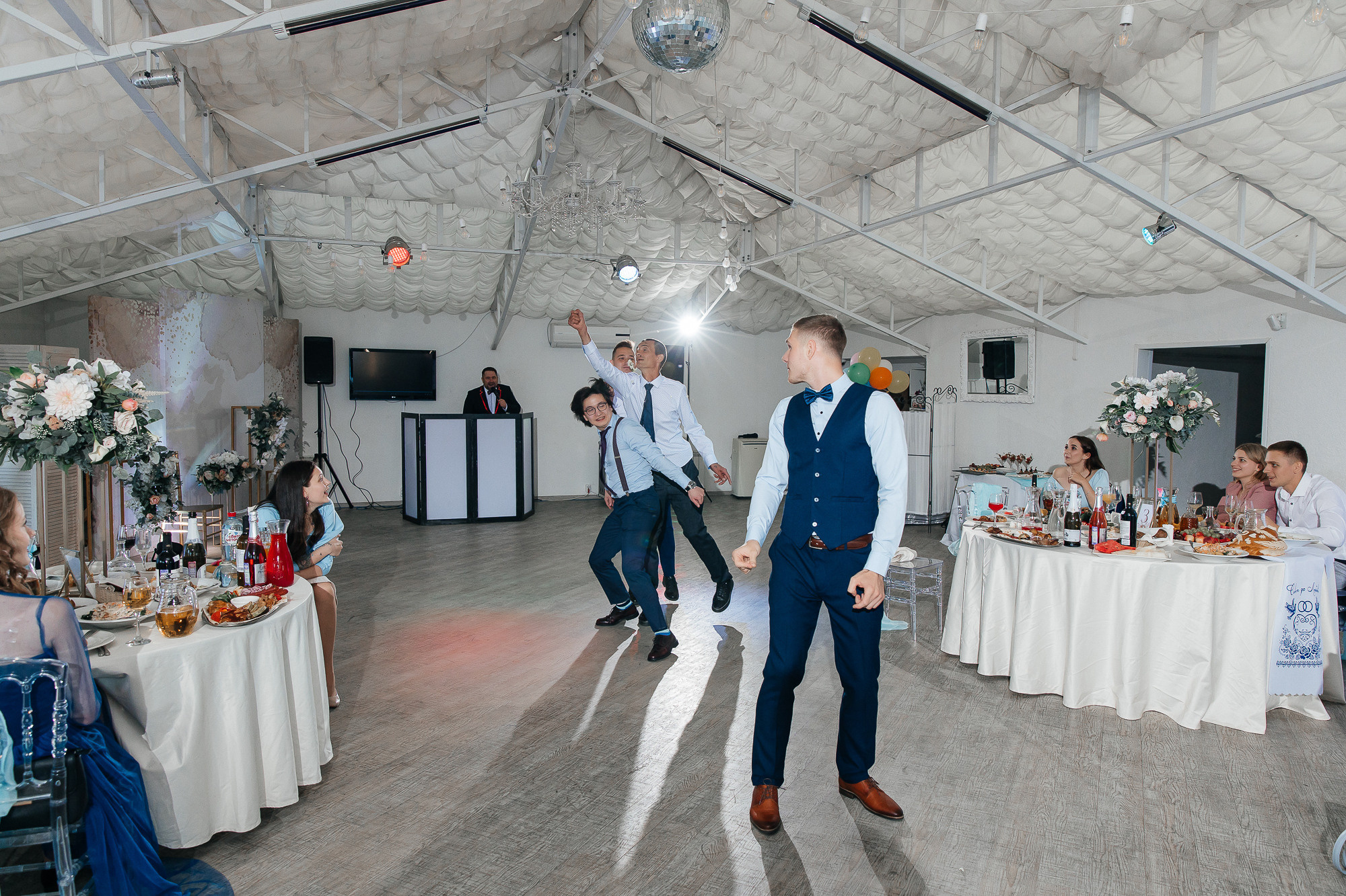 Люция и Евгений (18 июля 2022). Свадебный и семейный фотограф Крамар Наталья