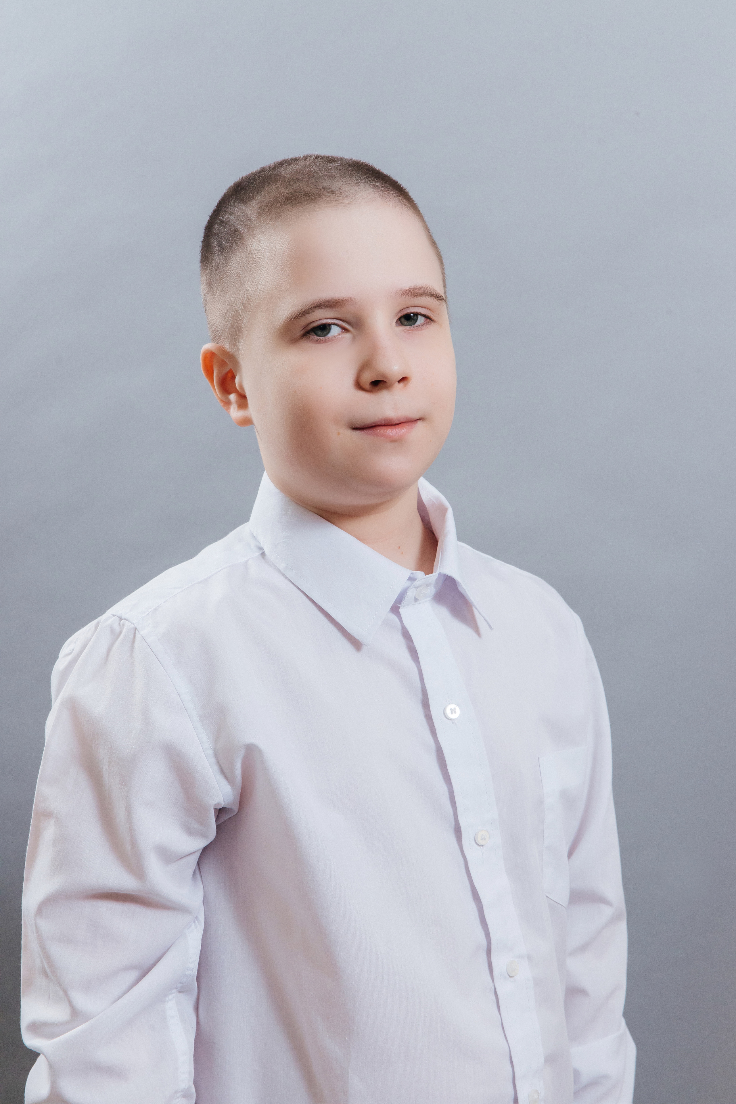 Школа № 90 — 4В класс (25.04.2023) Съемка на папки. Свадебный и семейный фотограф Крамар Наталья